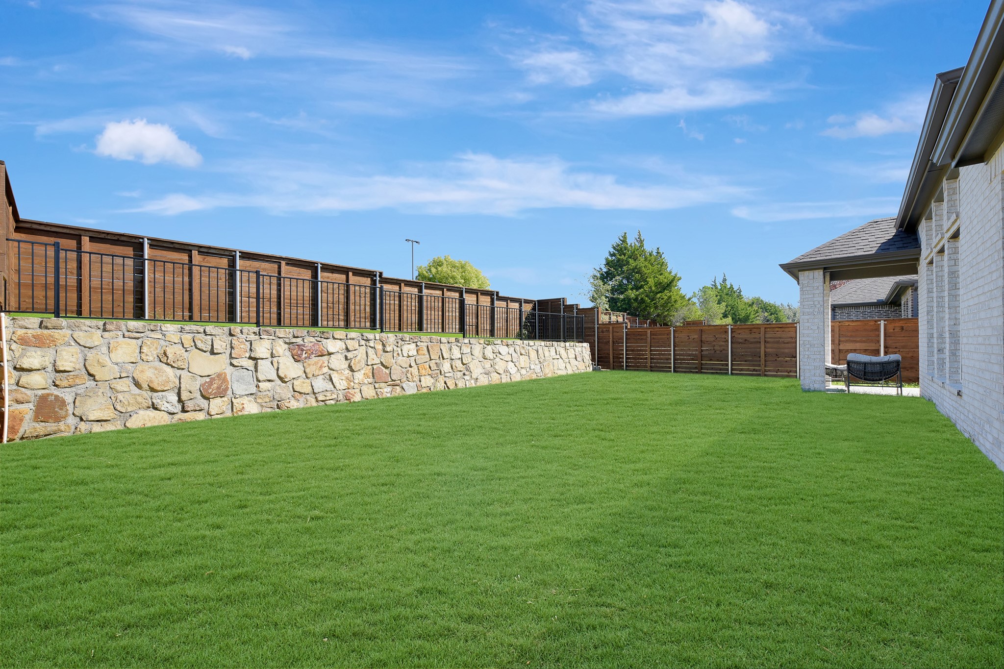 Mesquite, Texas, 75181, United States, 4 Bedrooms Bedrooms, ,3 BathroomsBathrooms,Residential,For Sale,1962301