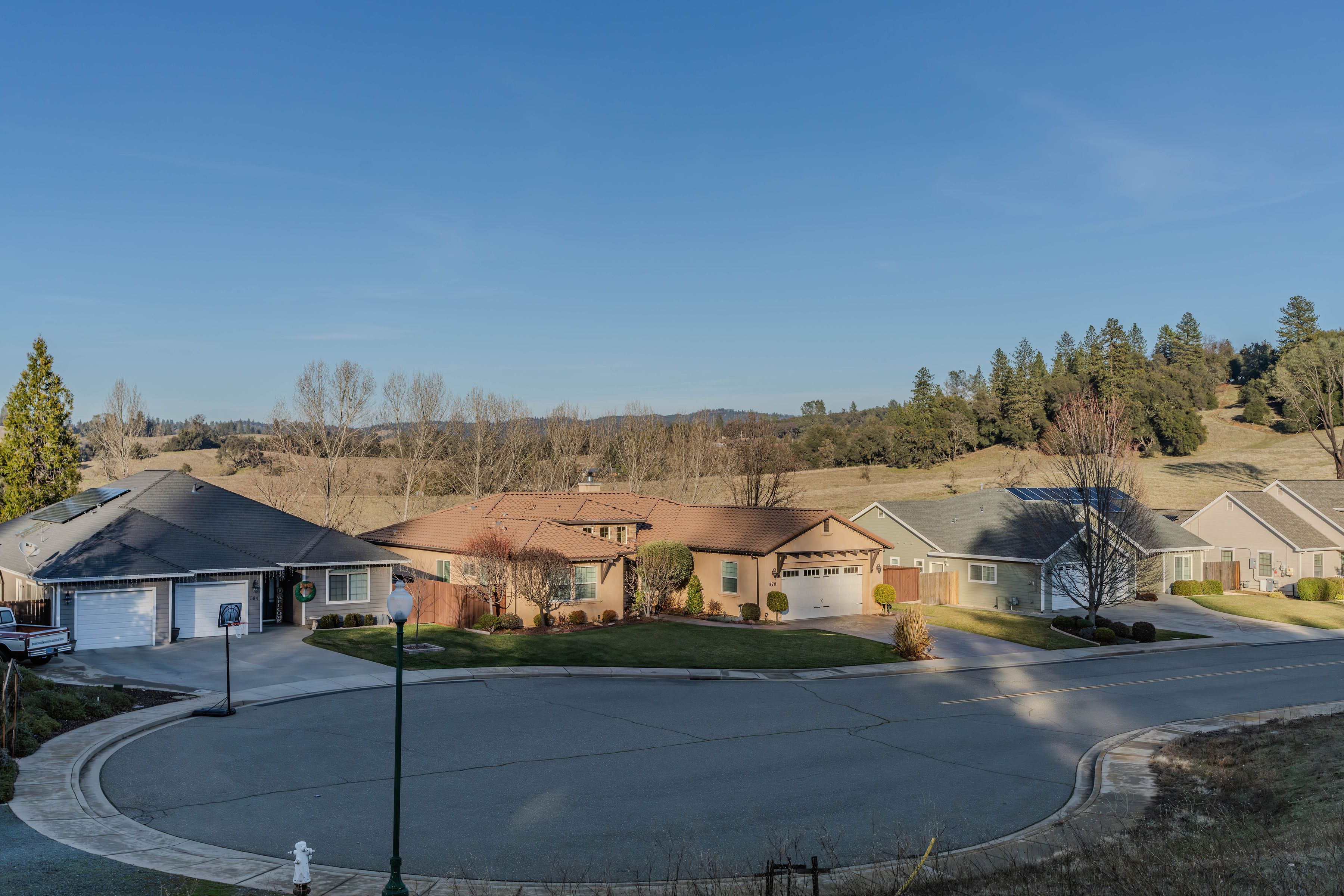  Desirable neighborhood lot ready for development - 物件實景