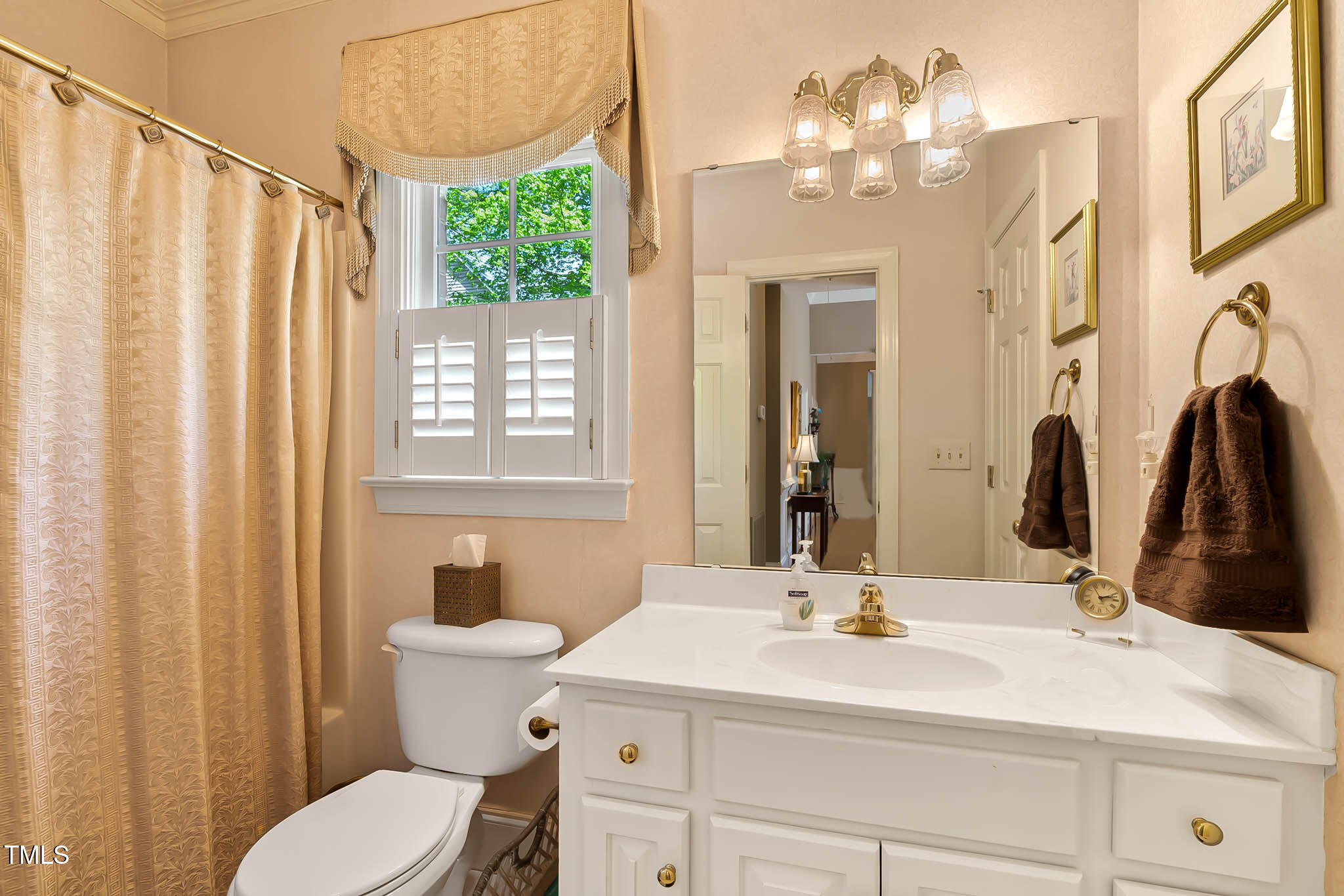 Louisburg, North Carolina, 27549, United States, 3 Bedrooms Bedrooms, ,3 BathroomsBathrooms,Residential,For Sale,2005873