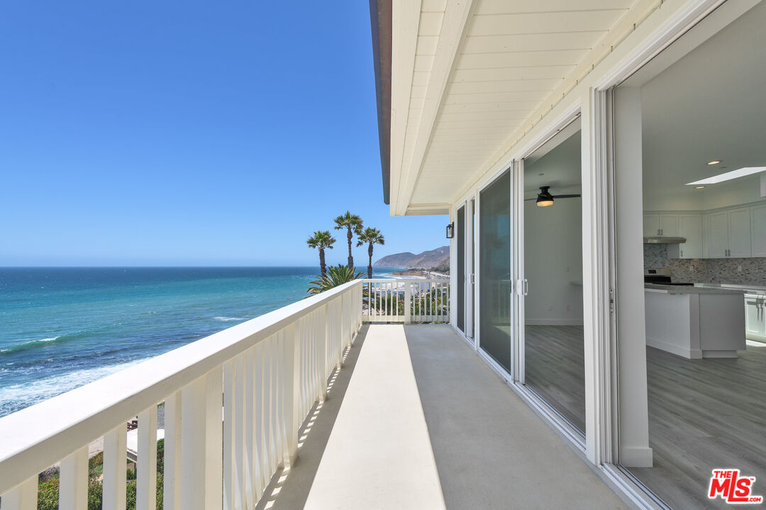 Malibu, California, 90265, United States, 2 Bedrooms Bedrooms, ,1 BathroomBathrooms,Residential,For Sale,1895662
