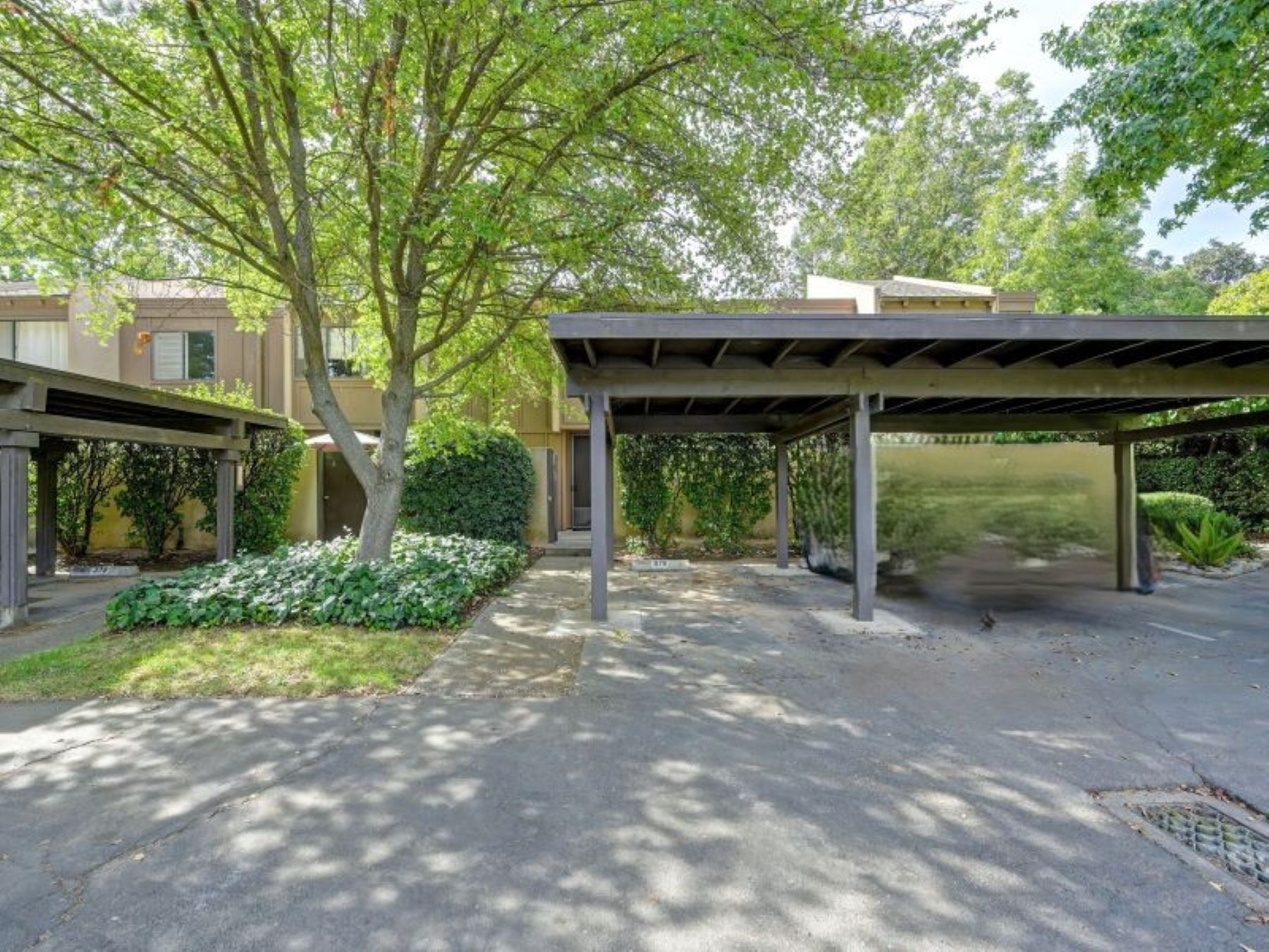  891 Woodside Lane East #2, Sacramento, CA 95825 - 物件實景