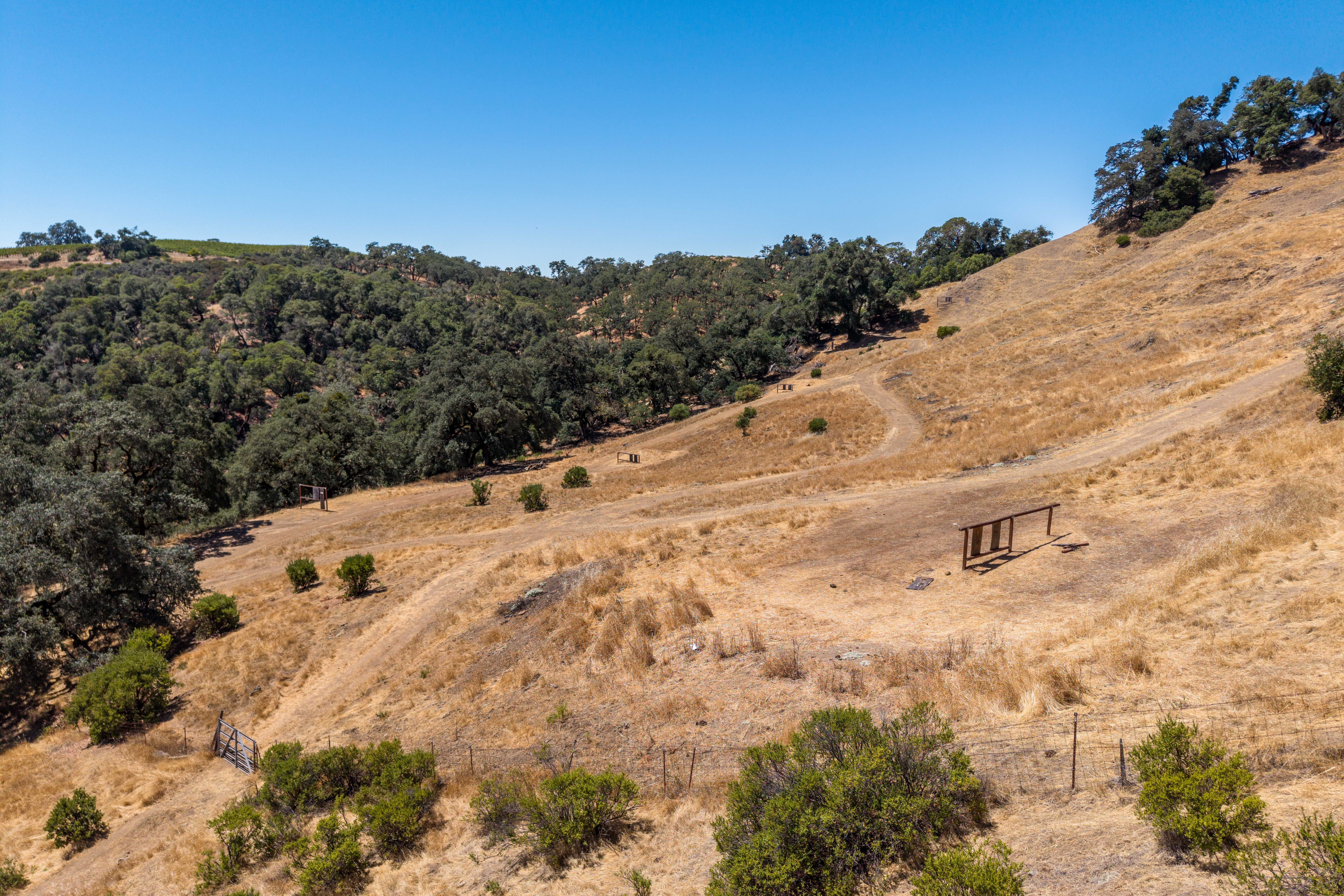  18115 Highlands Ridge Road, Yorkville, CA 95494 - 物件實景