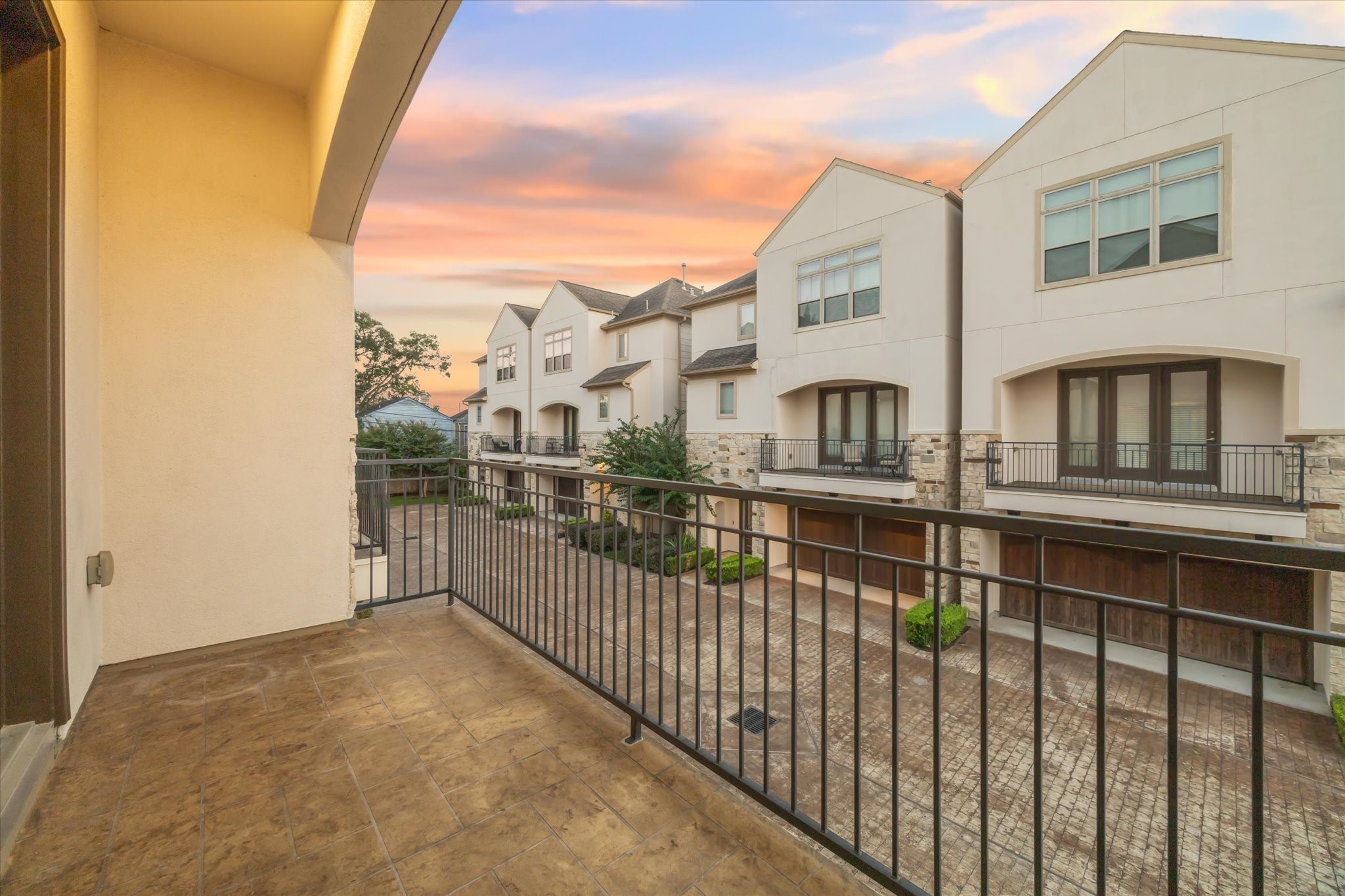  6008 Potomac Park Drive - 物件實景