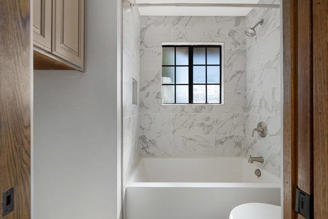 Tres Pinos, California, 95075, United States, 3 Bedrooms Bedrooms, ,3 BathroomsBathrooms,Residential,For Sale,1988626