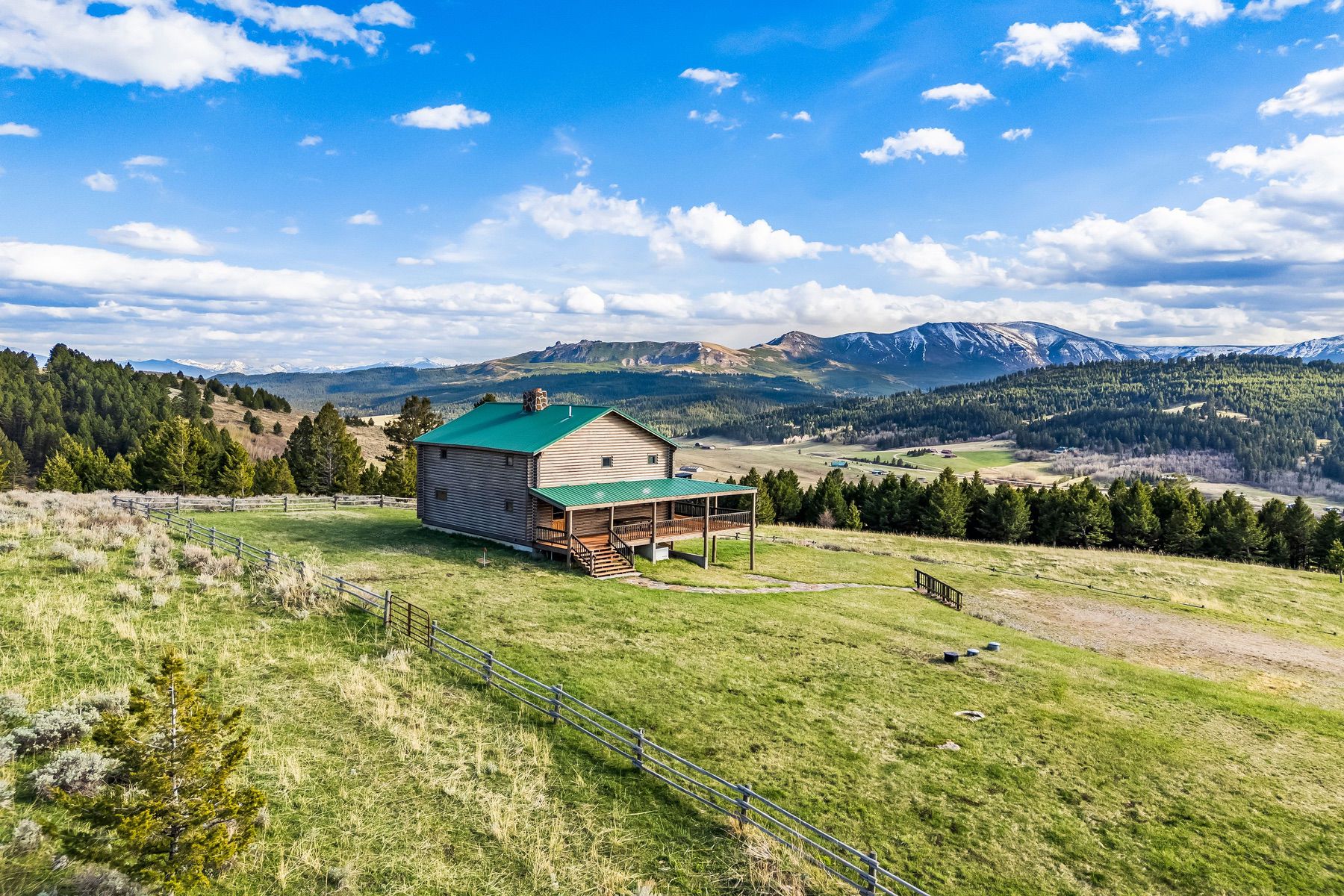  755 Coffee Creek Rd - 物件實景