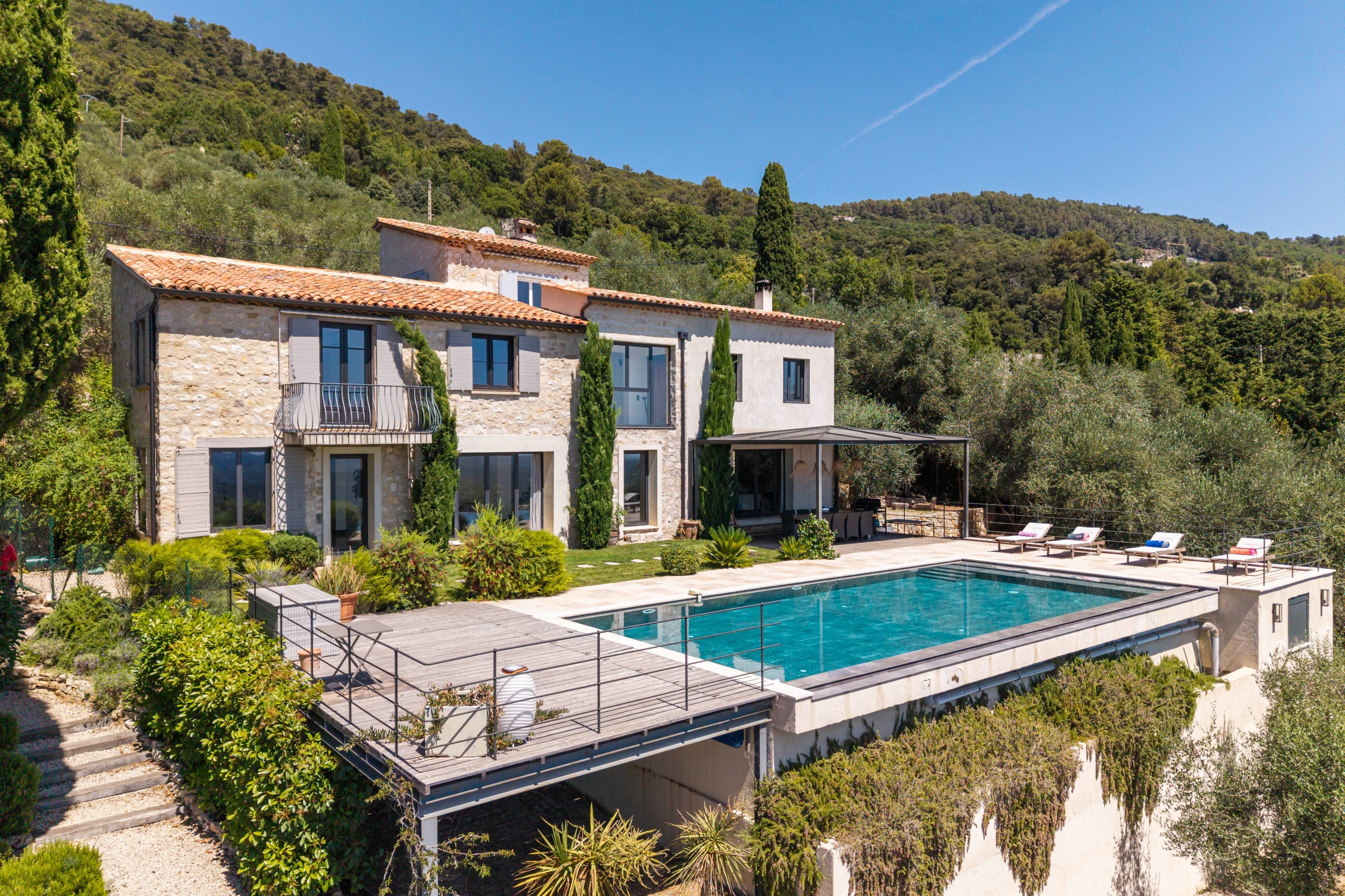  Le Tignet, renovated villa for sale with panoramic sea views, infinity pool and… - 物件實景