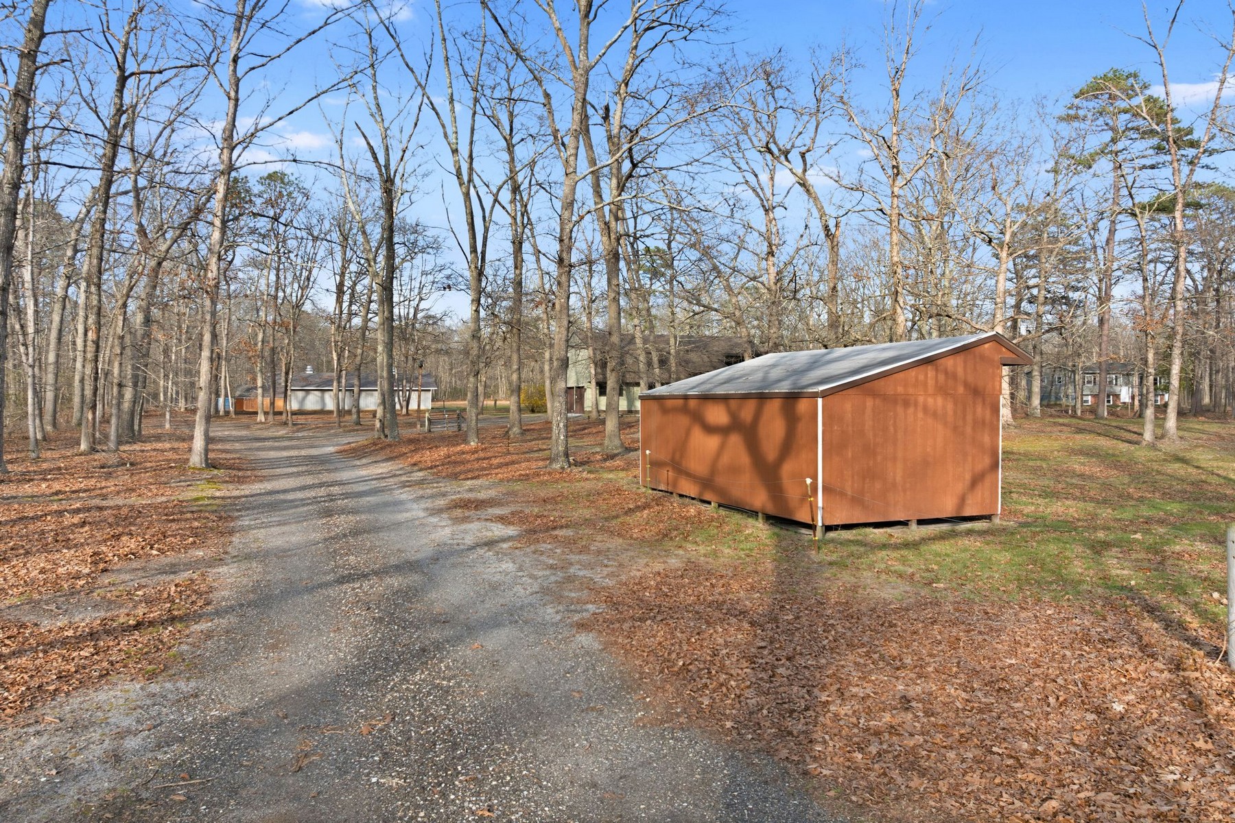  6311 Pine St - 物件實景