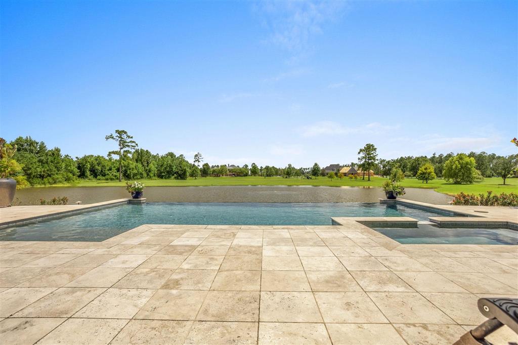 Lake Charles, Louisiana, 70605, United States, 5 Bedrooms Bedrooms, ,8 BathroomsBathrooms,Residential,For Sale,2017314