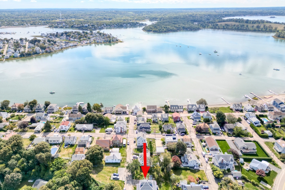 Hull, Massachusetts, 02045, United States, 6 Bedrooms Bedrooms, ,3 BathroomsBathrooms,Residential,For Sale,1978690