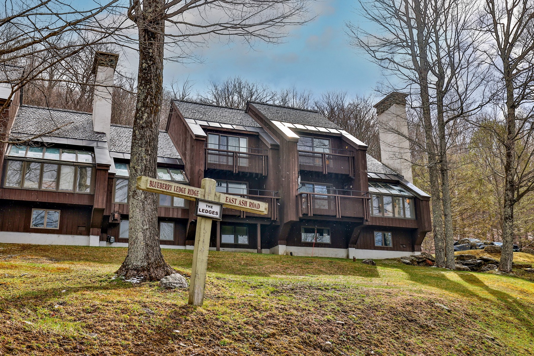  879 East Ash Road - 物件實景