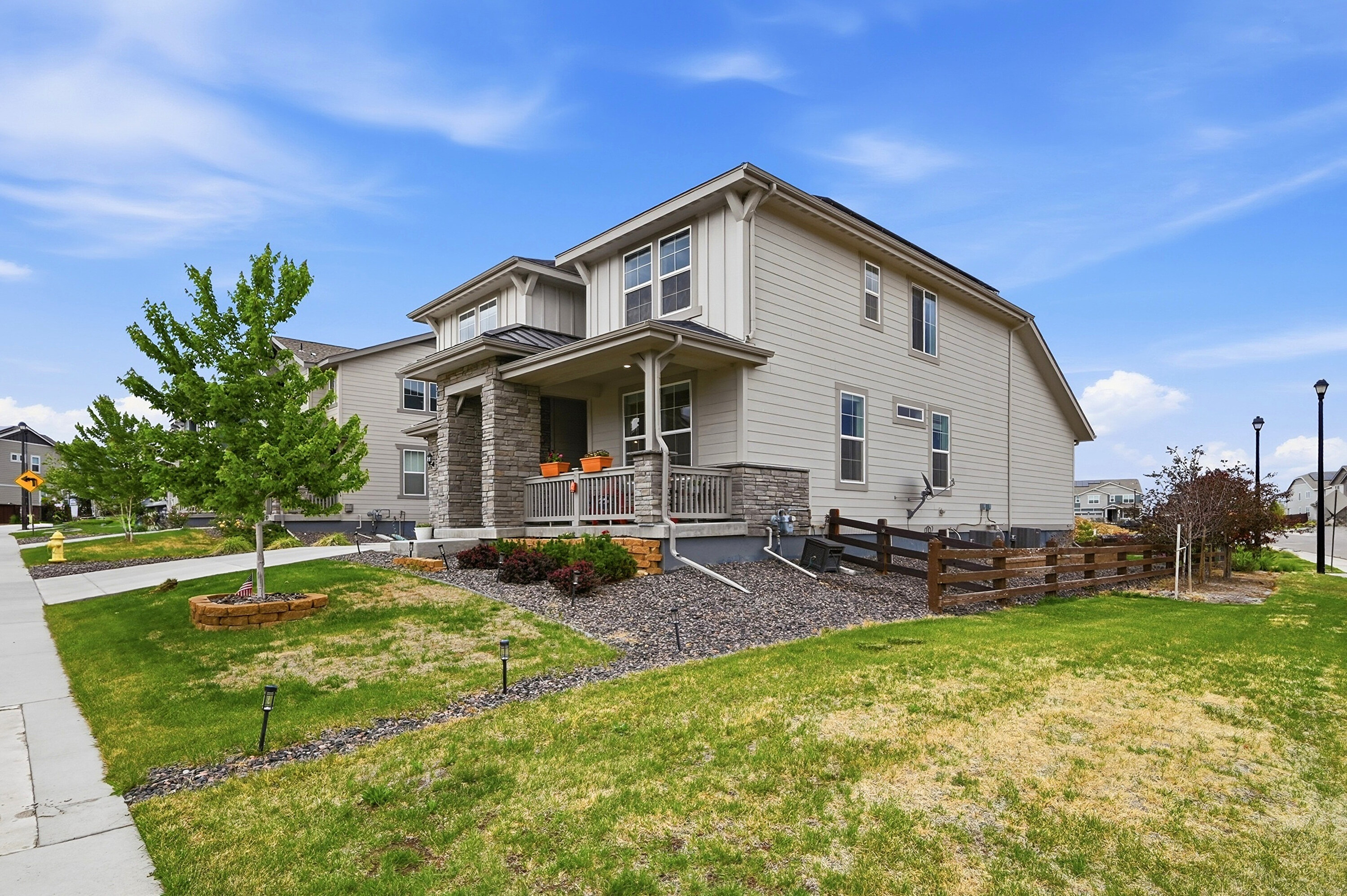 Thornton, Colorado, 80602, United States, 4 Bedrooms Bedrooms, ,2 BathroomsBathrooms,Residential,For Sale,2048657