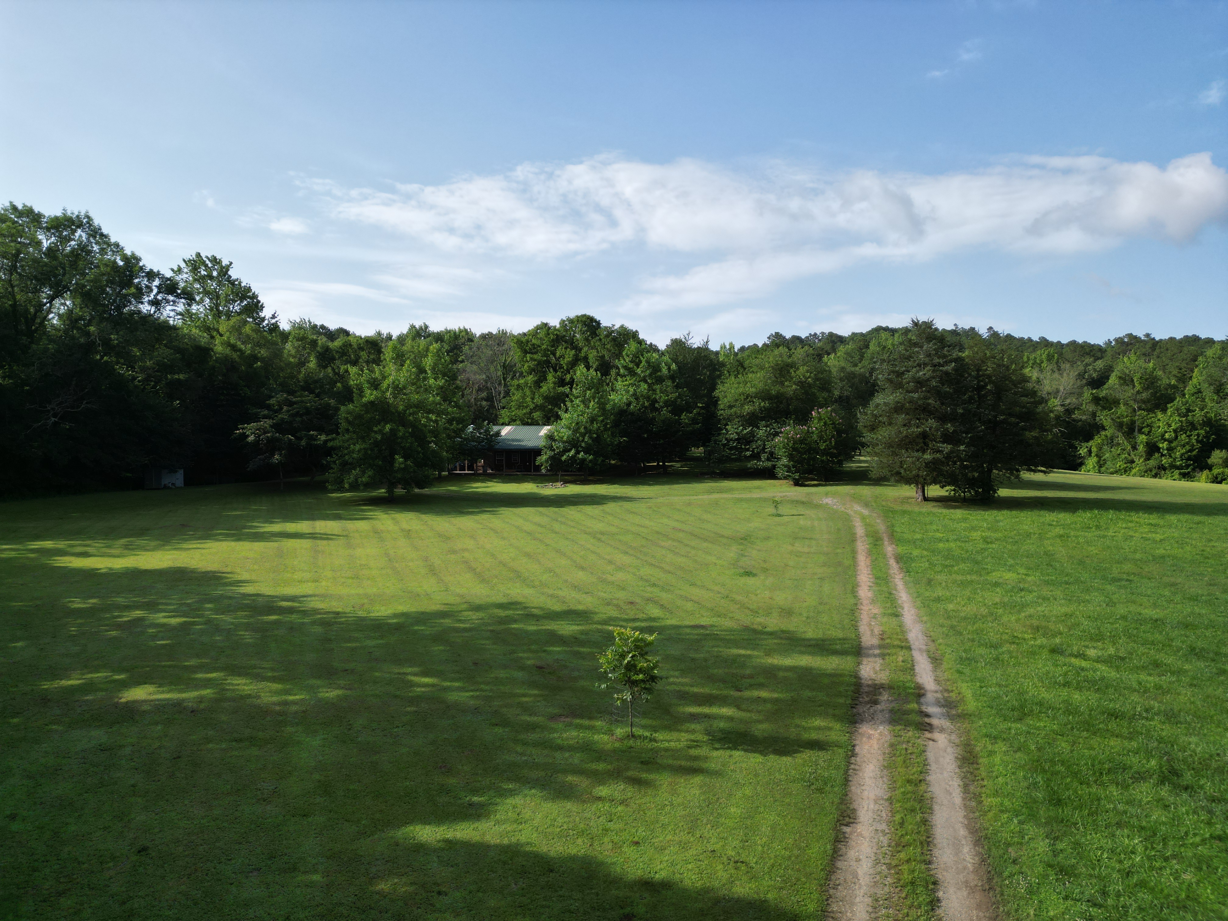 Mena, Arkansas, 71953, United States, 3 Bedrooms Bedrooms, ,3 BathroomsBathrooms,Residential,For Sale,1979119