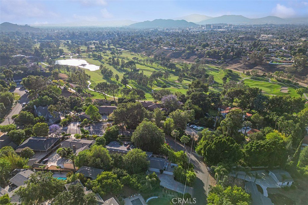 Riverside, California, 92506, United States, 4 Bedrooms Bedrooms, ,3 BathroomsBathrooms,Residential,For Sale,1973908