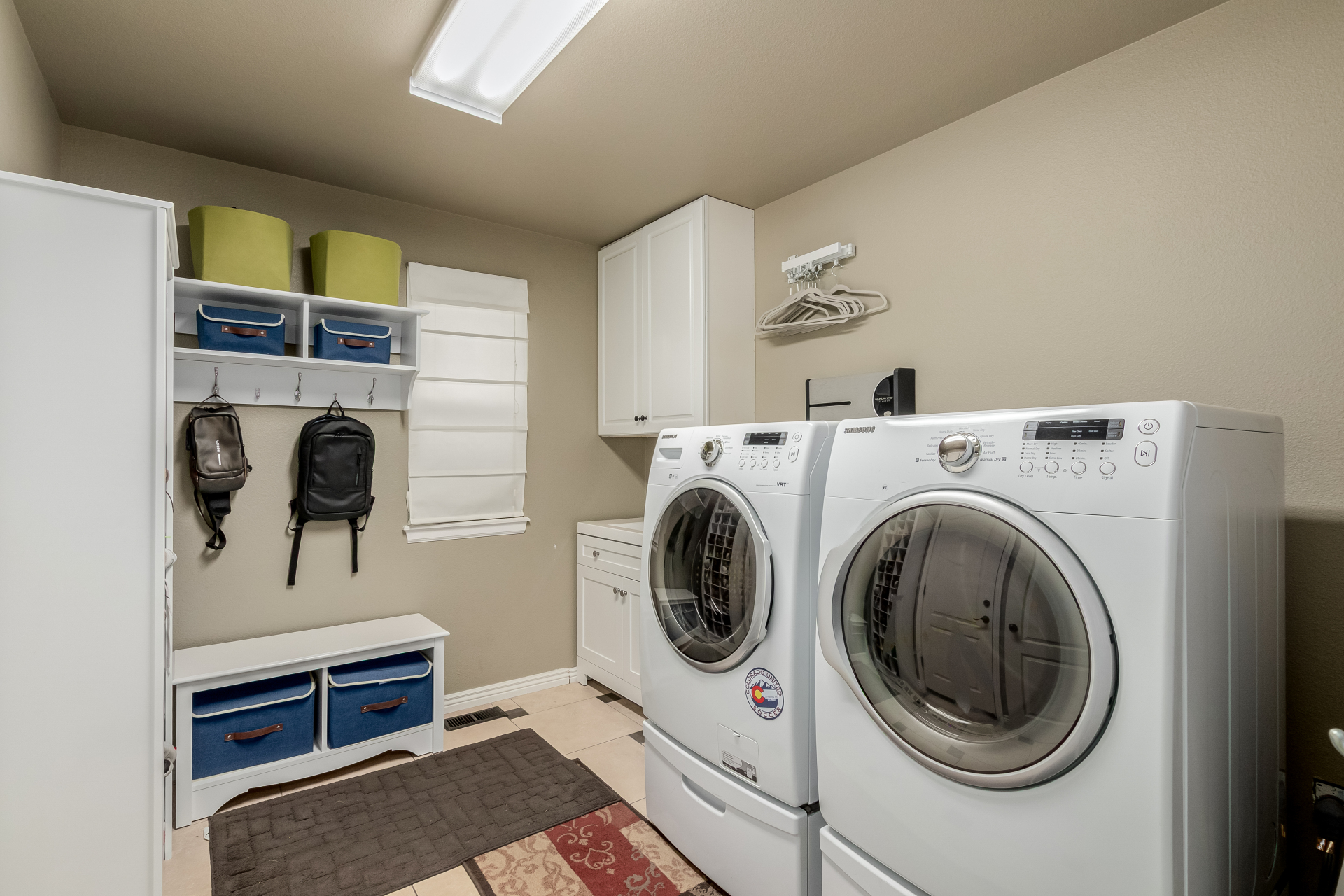 Highlands Ranch, Colorado, 80129, United States, 4 Bedrooms Bedrooms, ,3 BathroomsBathrooms,Residential,For Sale,1987308