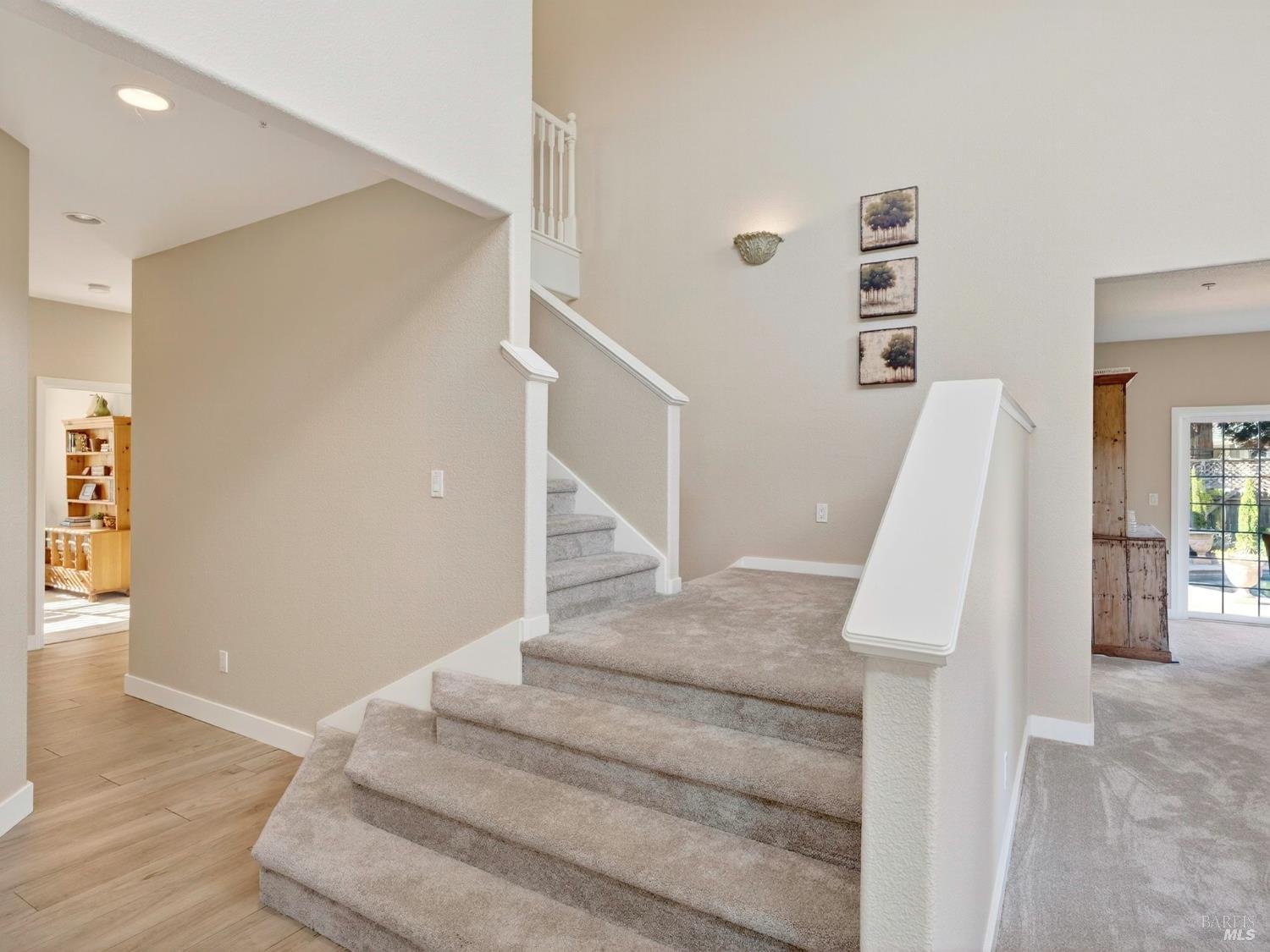 Napa, California, 94558, United States, 4 Bedrooms Bedrooms, ,3 BathroomsBathrooms,Residential,For Sale,1987902