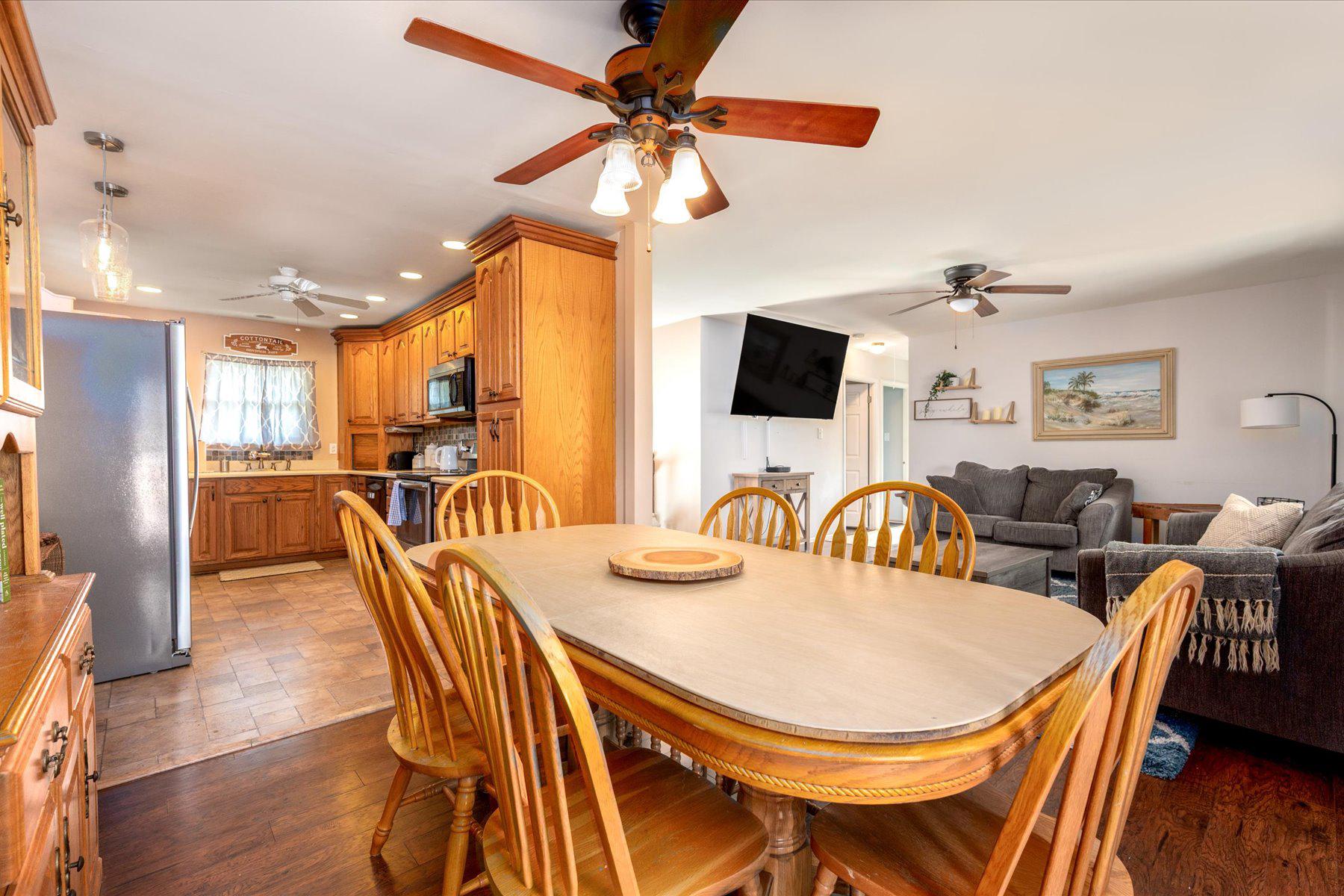  522 Kenora Drive, Millersville, MD, 21108 - 物件實景