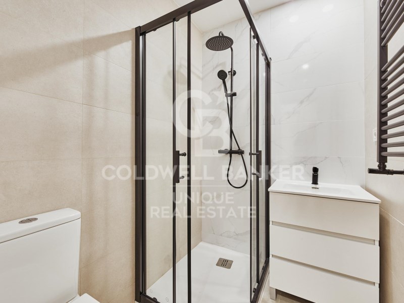 Madrid, Comunidad de Madrid, ES, 2 Bedrooms Bedrooms, ,1 BathroomBathrooms,Residential,For Sale,1972581