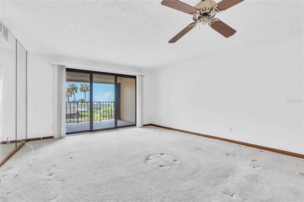 St Pete Beach, Florida, 33706, United States, 2 Bedrooms Bedrooms, ,2 BathroomsBathrooms,Residential,For Sale,1889983