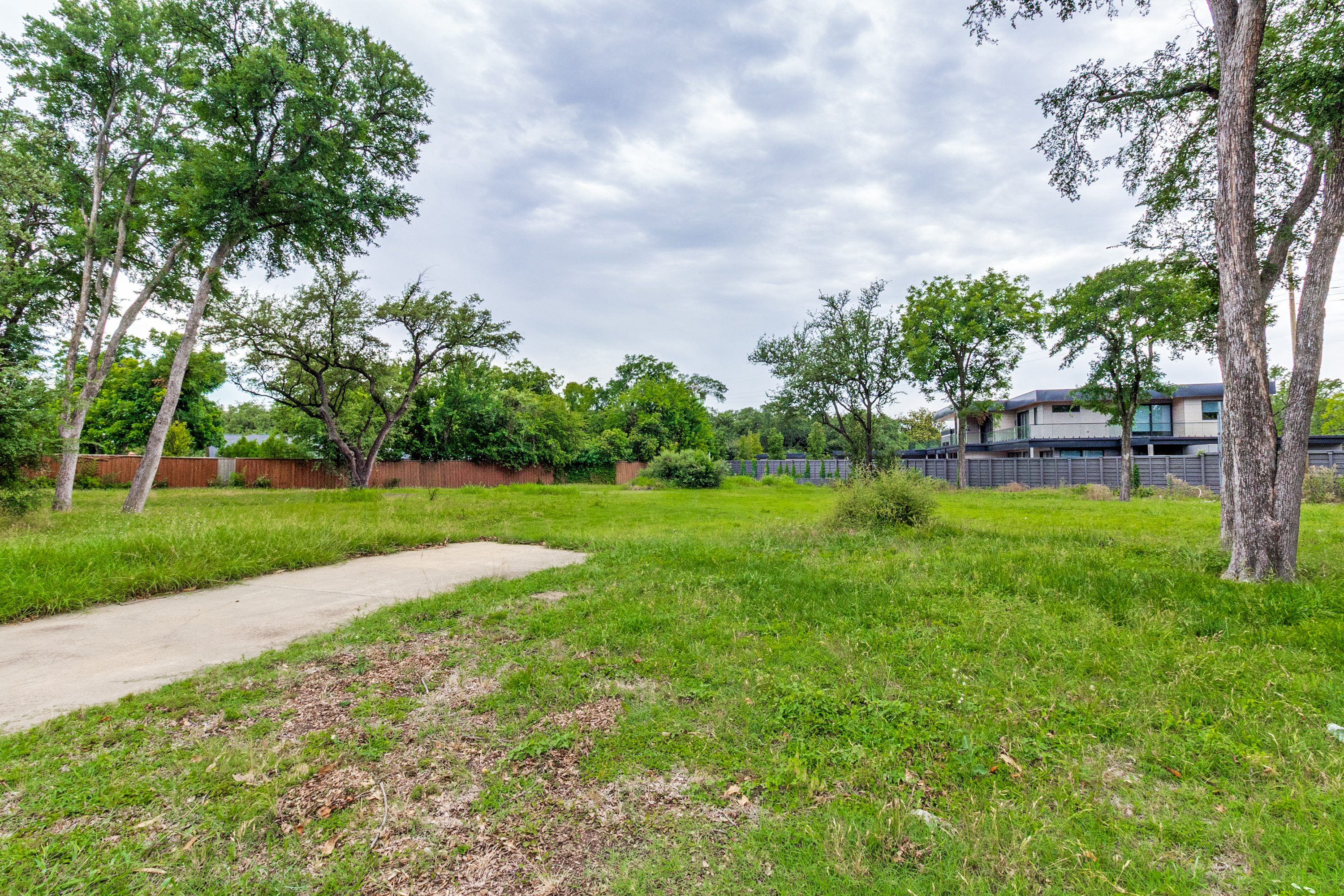  5006 Pebblebrook Drive, Dallas, TX, 75229 - 物件實景