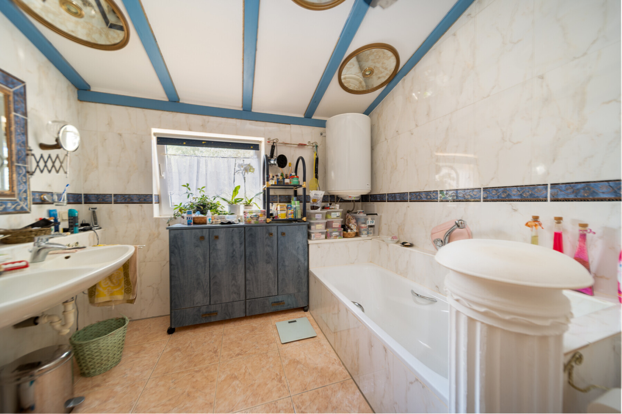  Charming Rural Retreat with Bay Views - 物件實景
