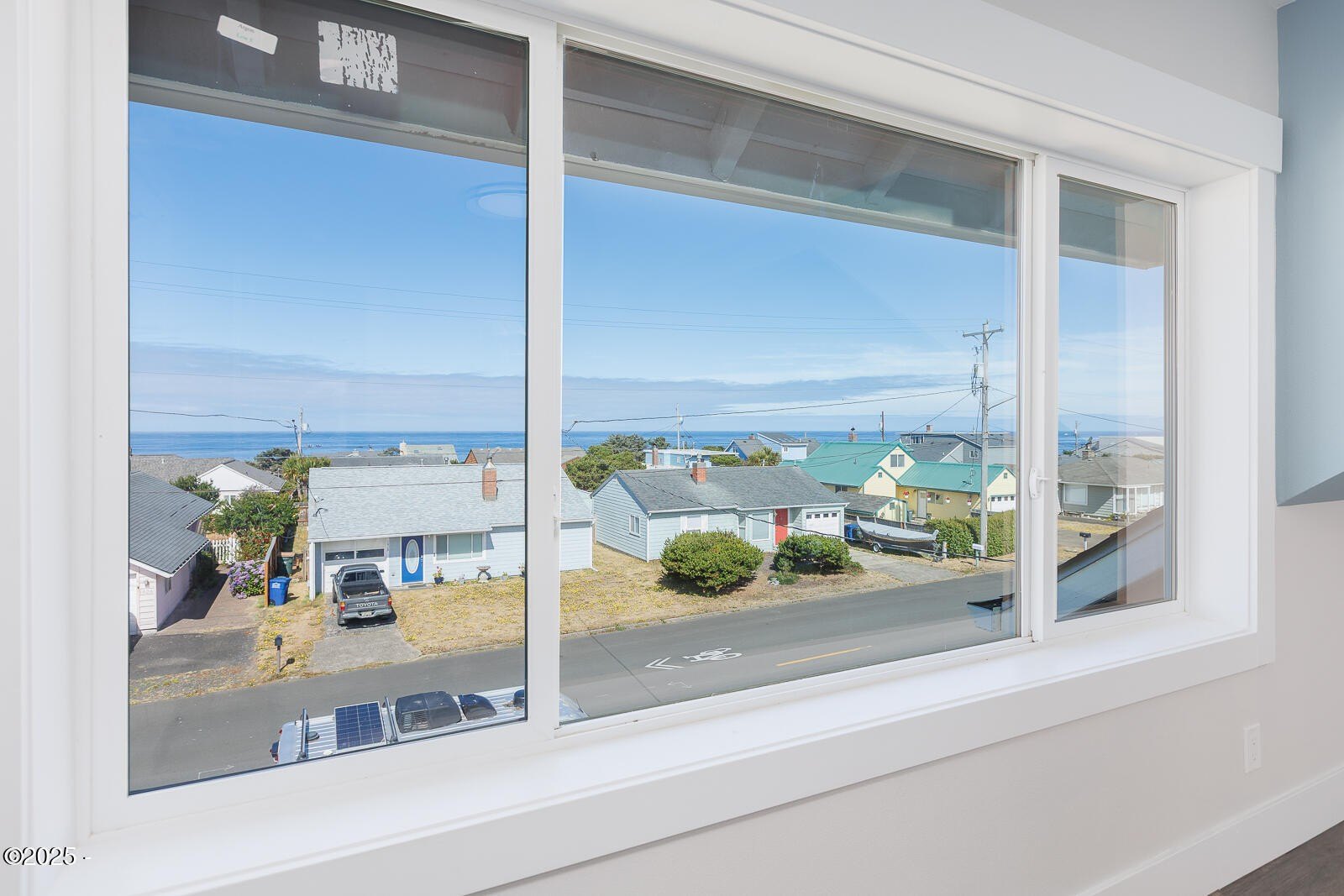 Newport, Oregon, 97365, United States, 4 Bedrooms Bedrooms, ,Residential,For Sale,1903542