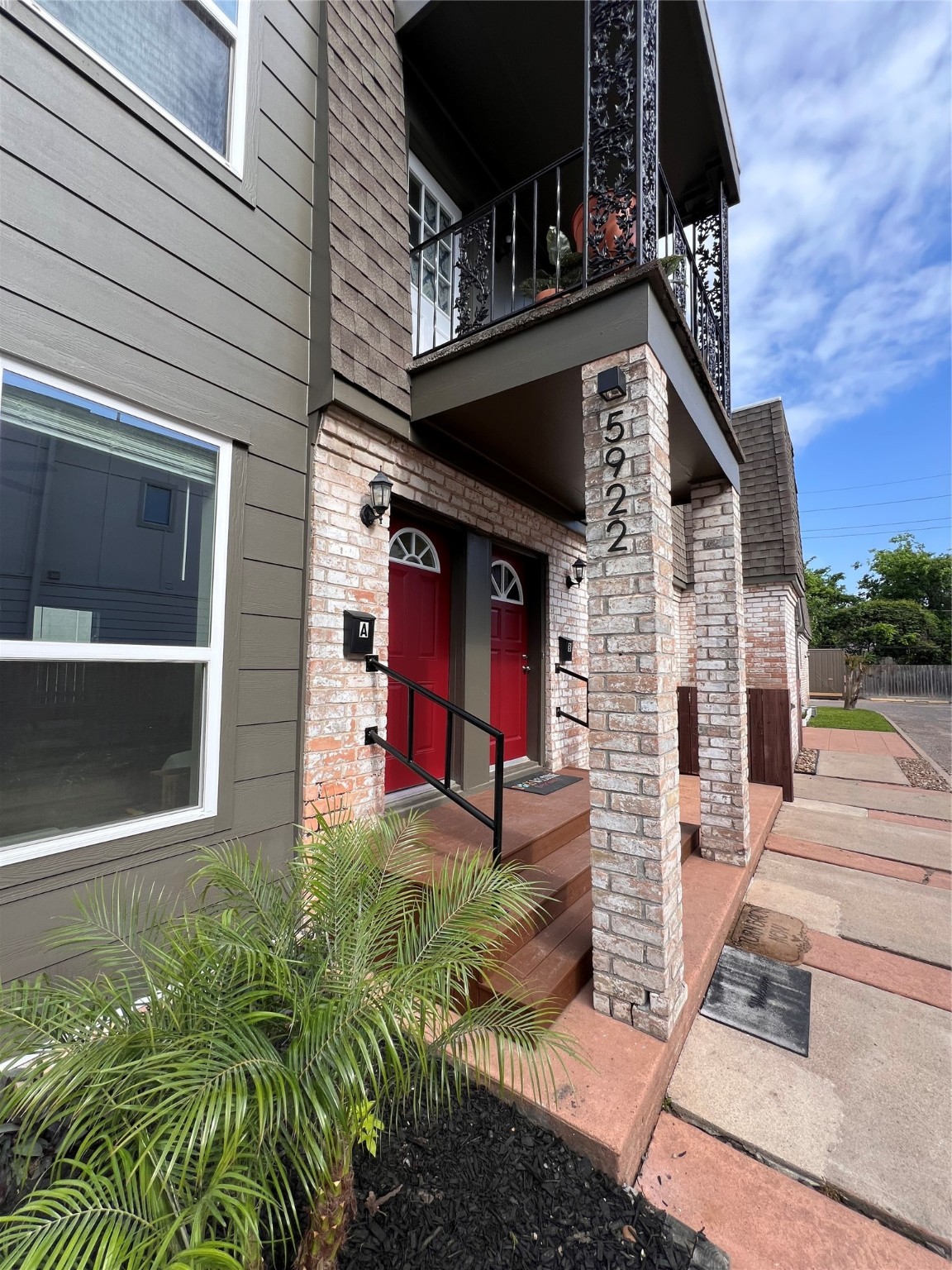 Houston, Texas, 77057, United States, 8 Bedrooms Bedrooms, ,5 BathroomsBathrooms,Residential,For Sale,1942017