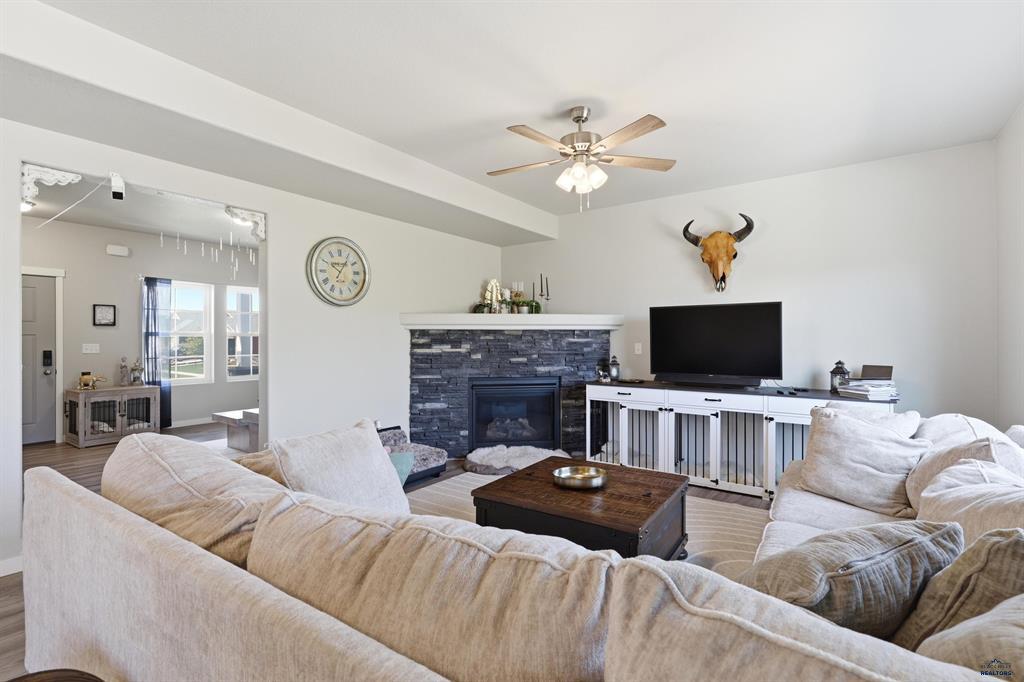 Rapid City, South Dakota, 57703, United States, 4 Bedrooms Bedrooms, ,3 BathroomsBathrooms,Residential,For Sale,2048650
