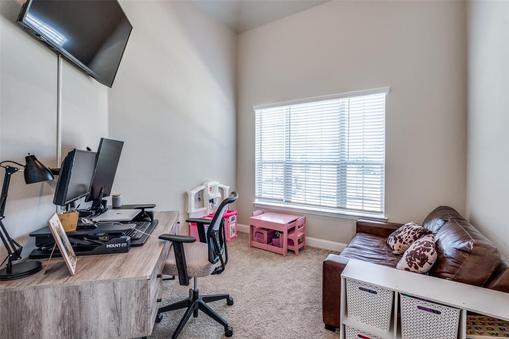Prosper, Texas, 75078, United States, 5 Bedrooms Bedrooms, ,4 BathroomsBathrooms,Residential,For Sale,1898856