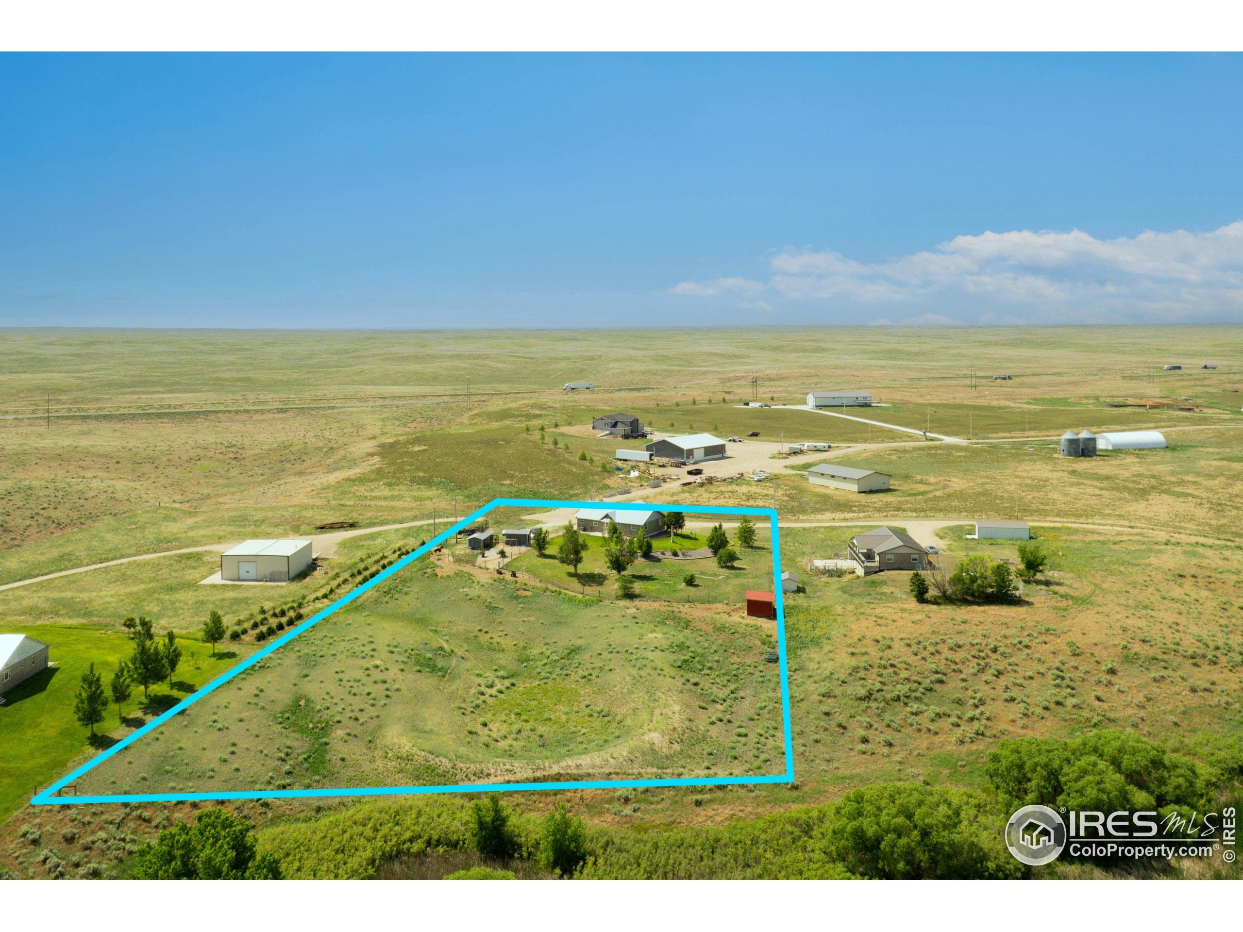 Hillrose, Colorado, 80733, United States, 6 Bedrooms Bedrooms, ,2 BathroomsBathrooms,Residential,For Sale,1977240