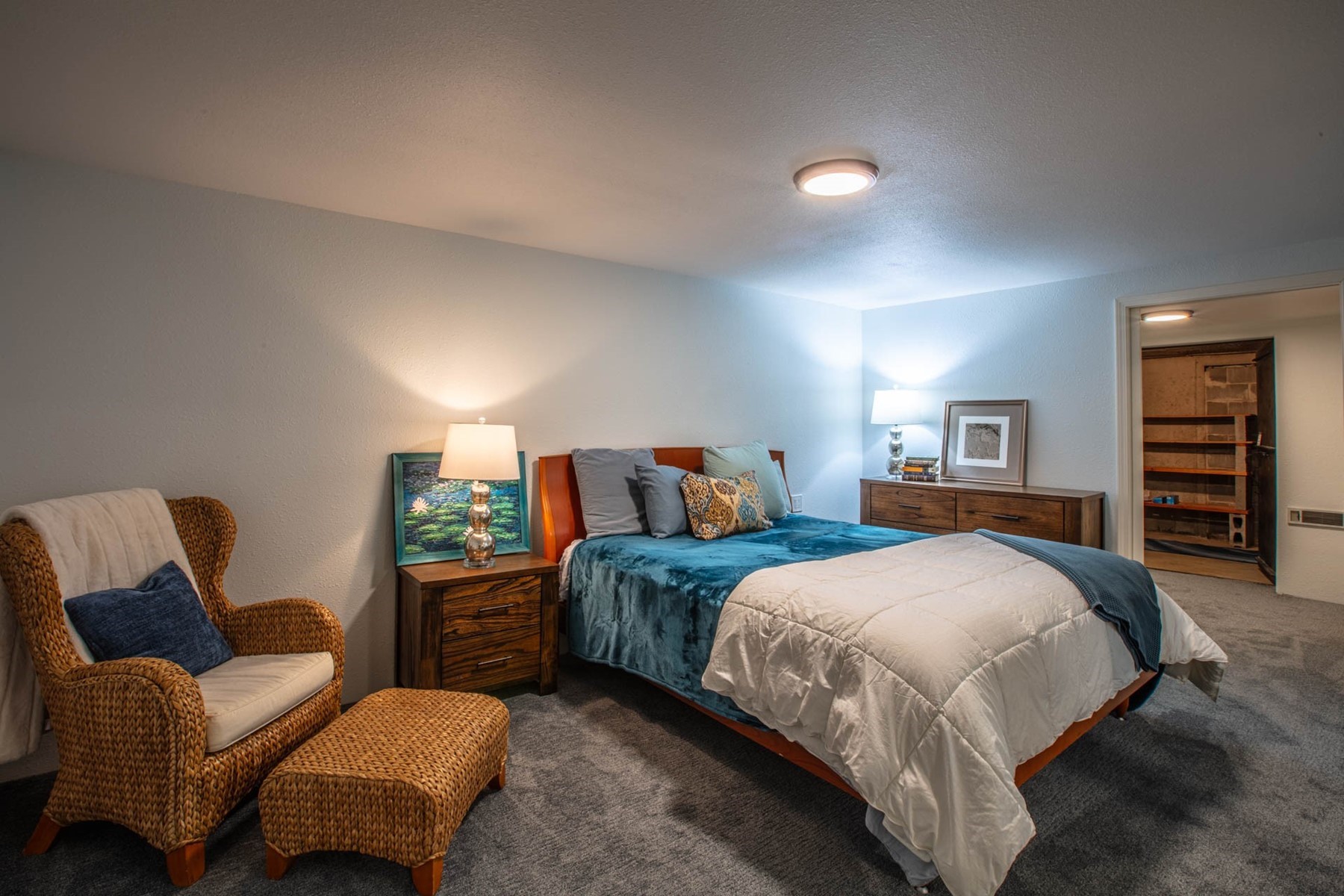  Renovated Waterfront Retreat with Private Dock & Guest Barn - 物件實景