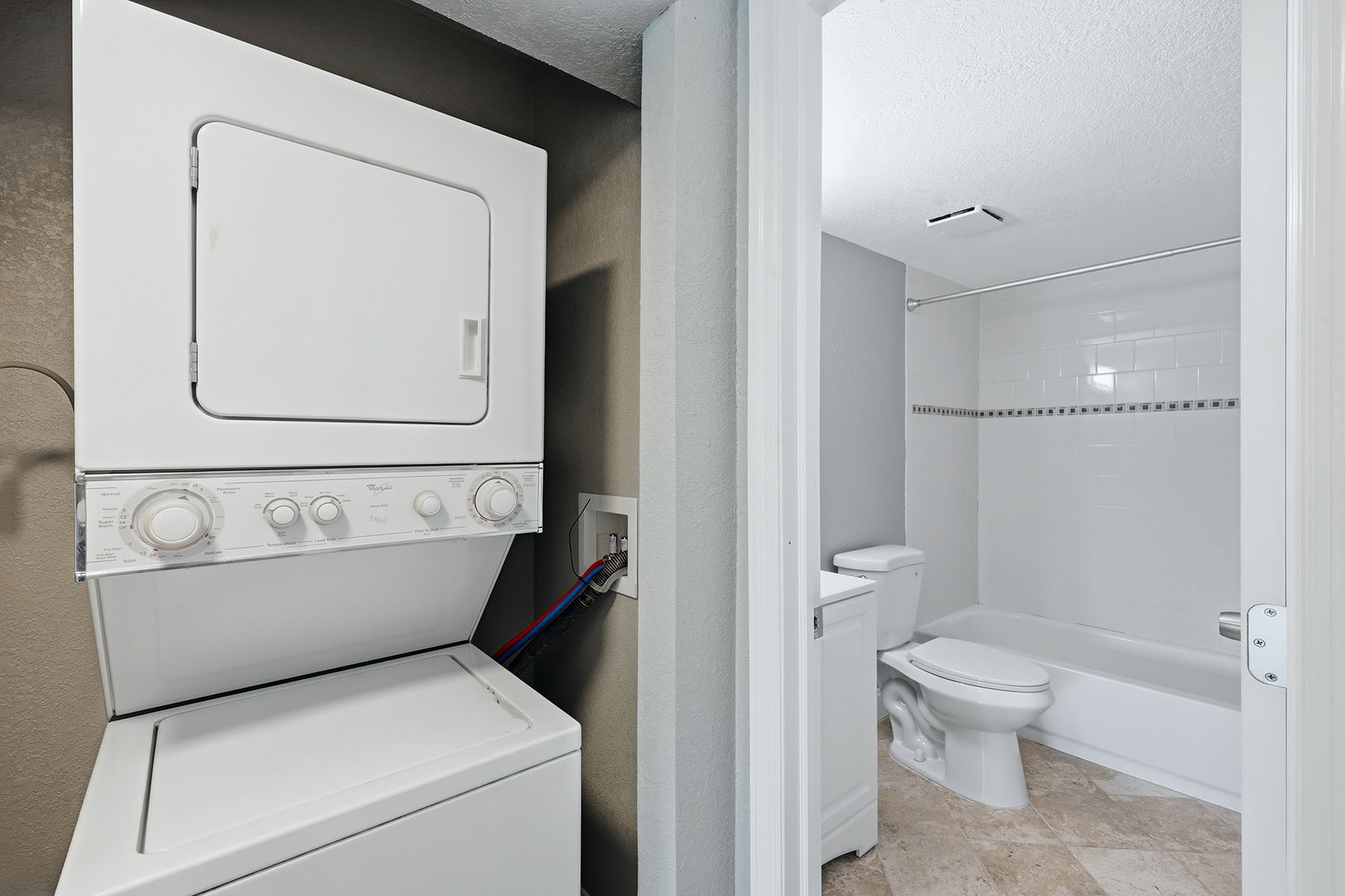  PEPPERTREE VILLAGE CONDO - 物件實景
