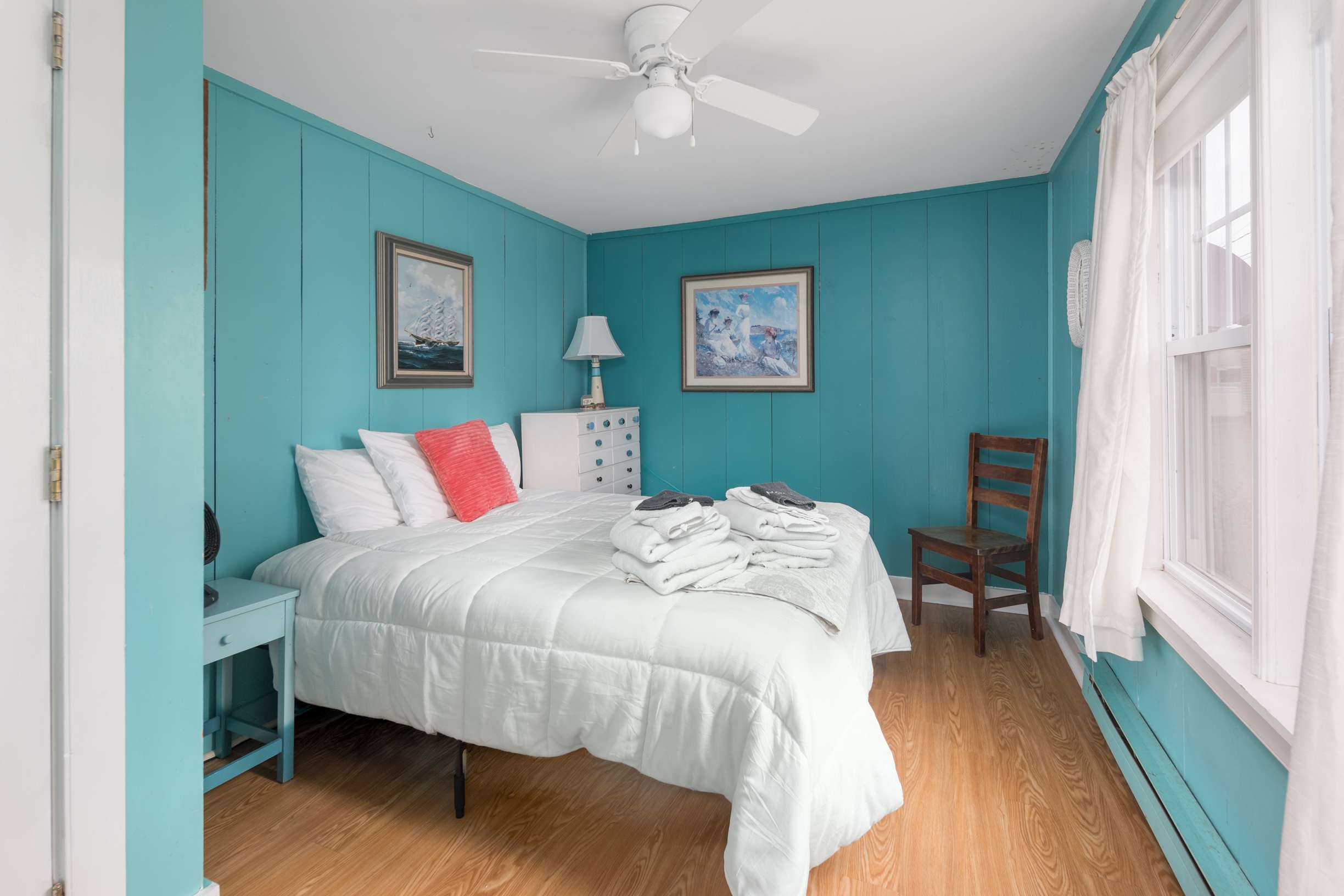  First Level Condo 50 Steps From Long Sands Beach Bathouse in York - 物件實景