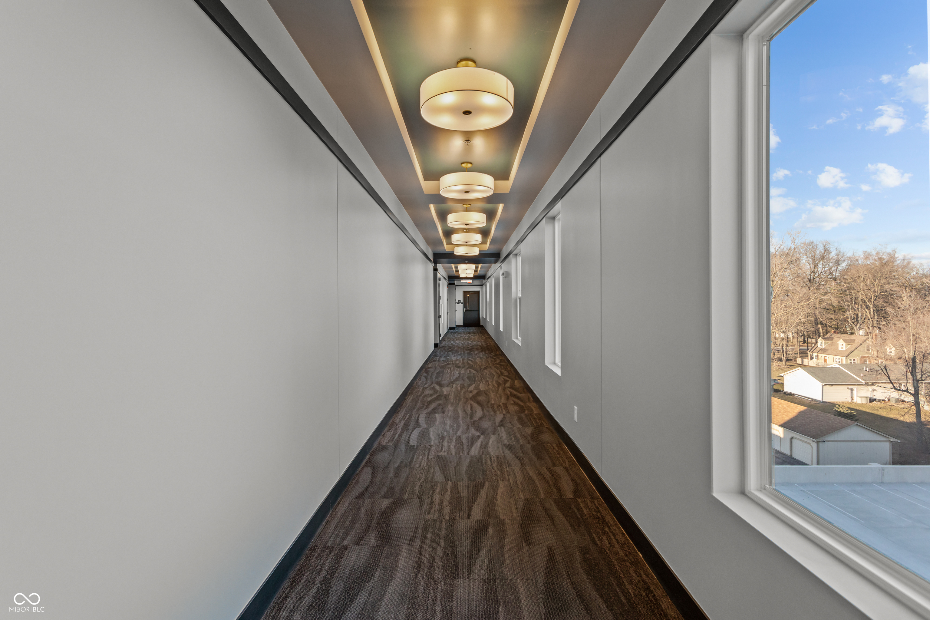 Carmel, Indiana, 46032, United States, 2 Bedrooms Bedrooms, ,3 BathroomsBathrooms,Residential,For Sale,1975043