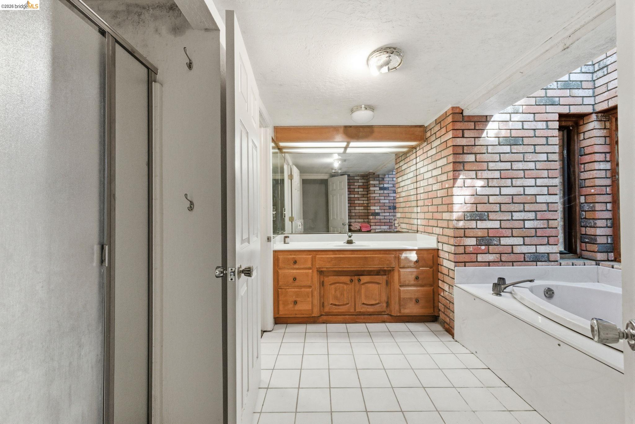 Columbia, California, 95310, United States, 4 Bedrooms Bedrooms, ,4 BathroomsBathrooms,Residential,For Sale,2025045
