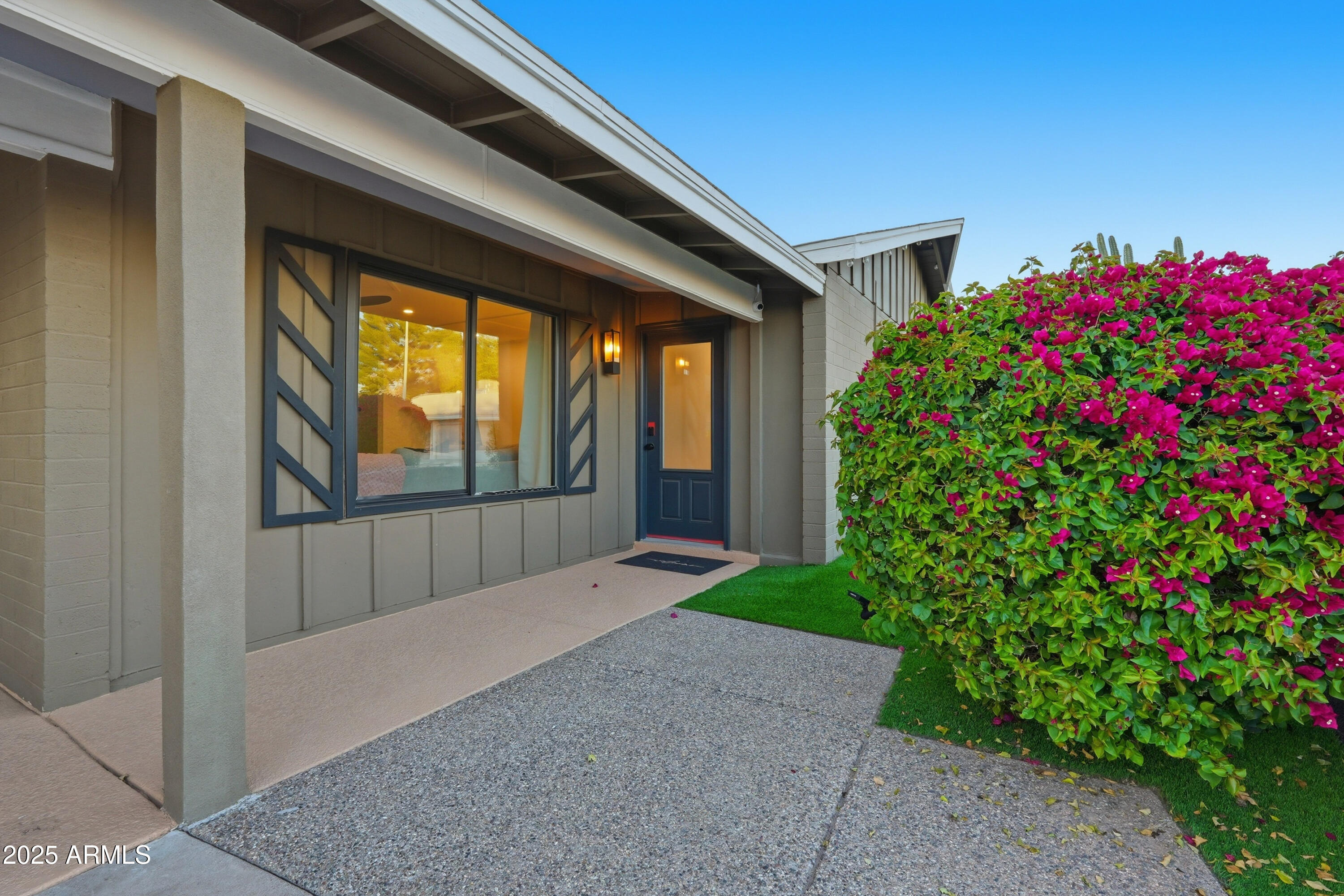 Scottsdale, Arizona, 85251, United States, 4 Bedrooms Bedrooms, ,2 BathroomsBathrooms,Residential,For Sale,2001861