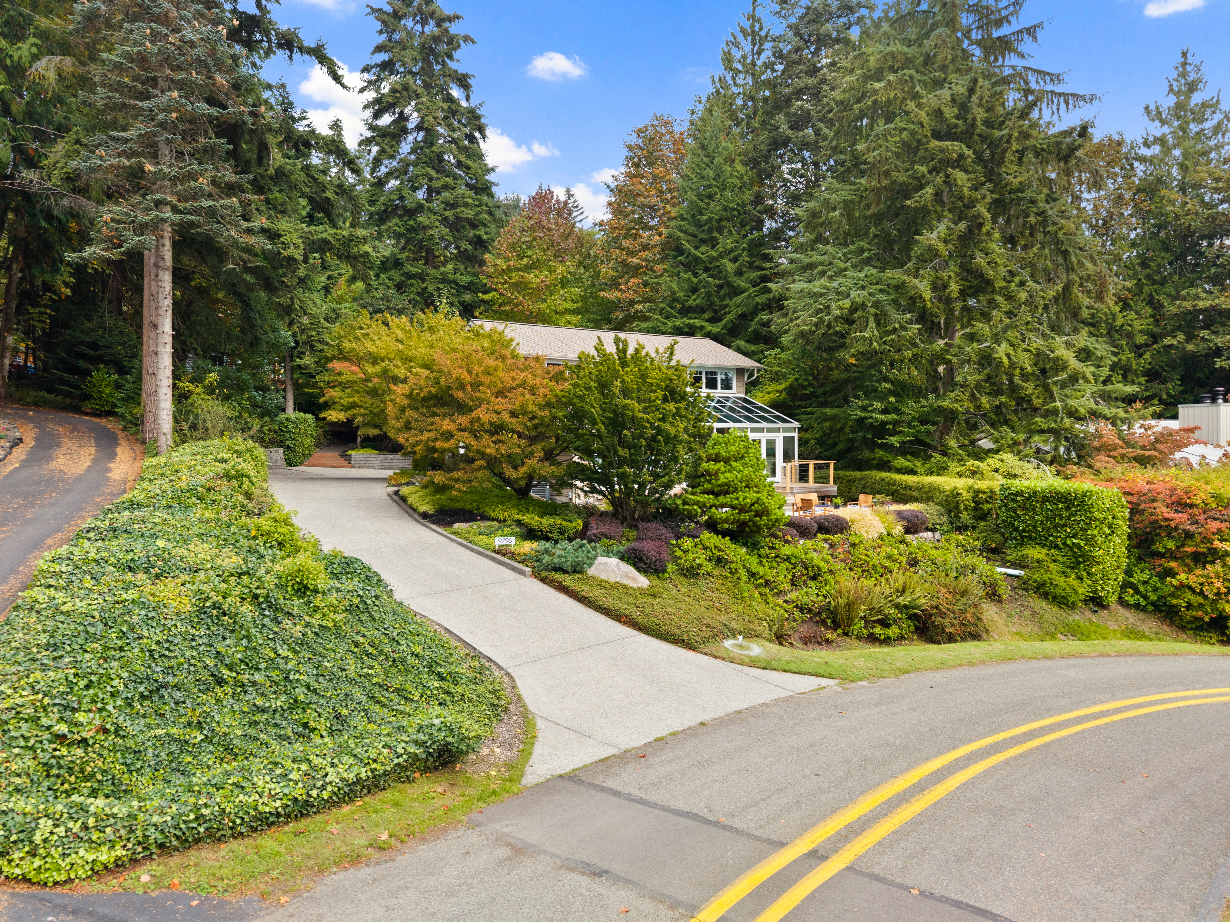  9796 NE Murden Cove Dr, Bainbridge Island, WA 98110 - 物件實景