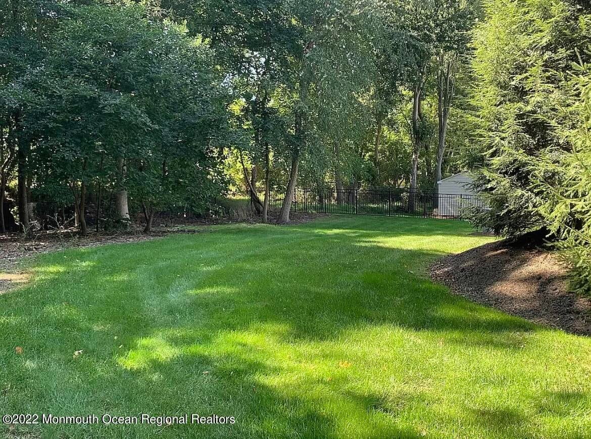 Manalapan, New Jersey, 07726, United States, 4 Bedrooms Bedrooms, ,5 BathroomsBathrooms,Residential,For Sale,1823230