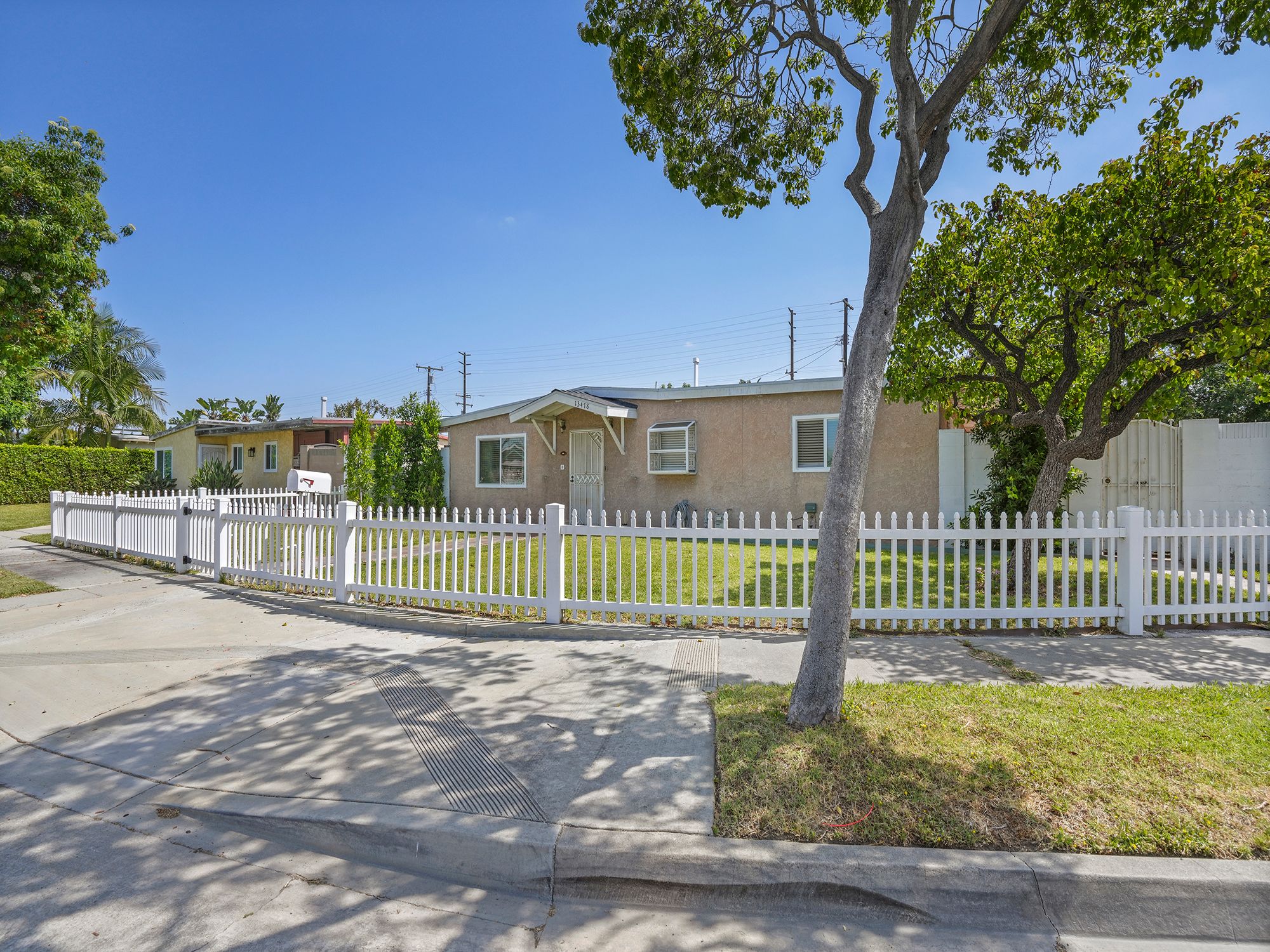  13478 Fanshaw Avenue, Paramount, CA 90723 - 物件實景