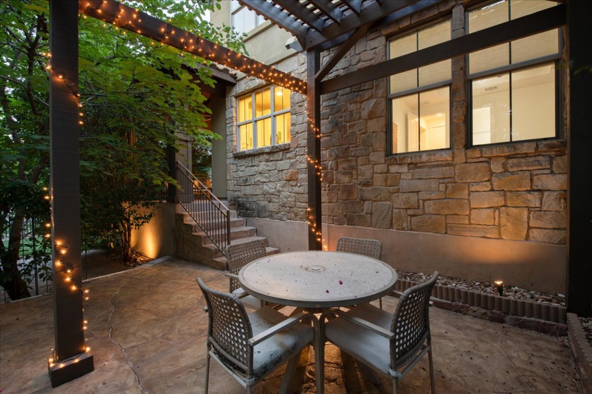 Austin, Texas, 78738, United States, 3 Bedrooms Bedrooms, ,4 BathroomsBathrooms,Residential,For Sale,1767089