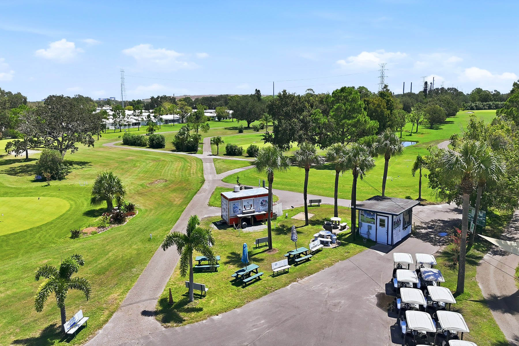  MAINLANDS OF TAMARAC BY THE GULF - 物件實景