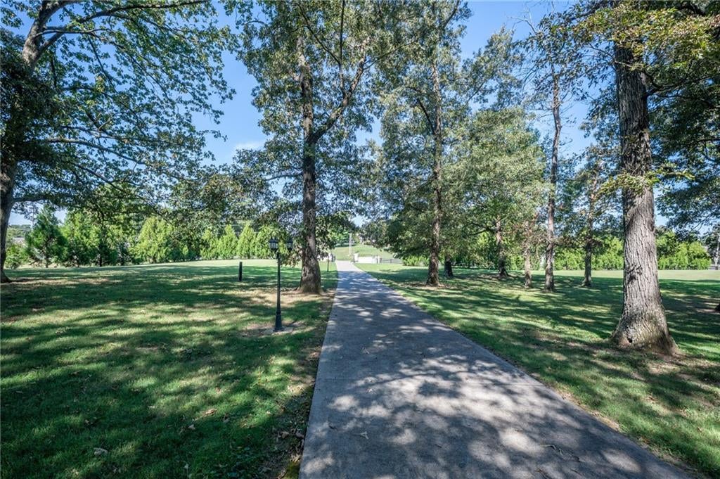 Calhoun, Georgia, 30701, United States, 3 Bedrooms Bedrooms, ,3 BathroomsBathrooms,Residential,For Sale,1980675