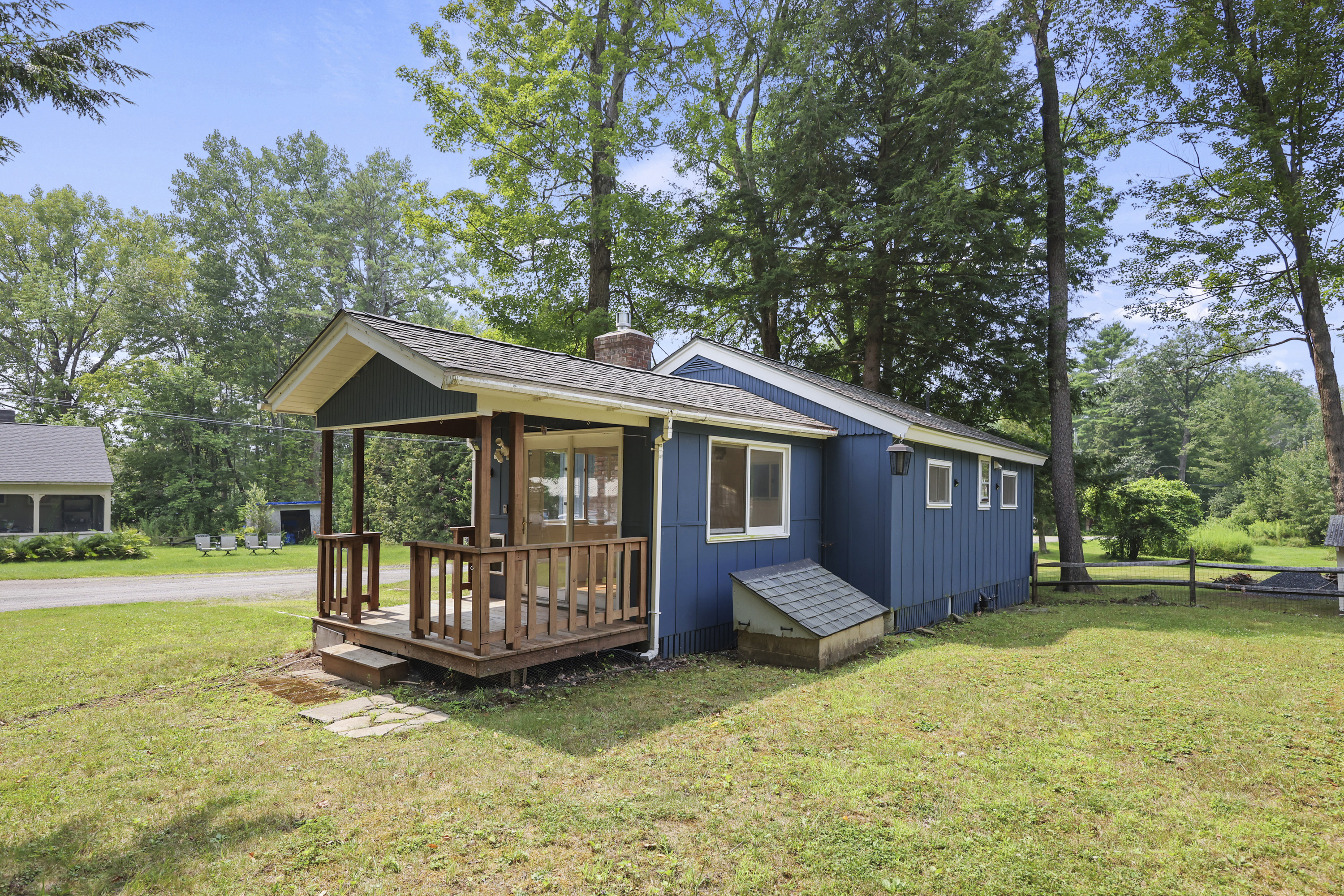  Chic Richmond Pond Bungalow - 物件實景