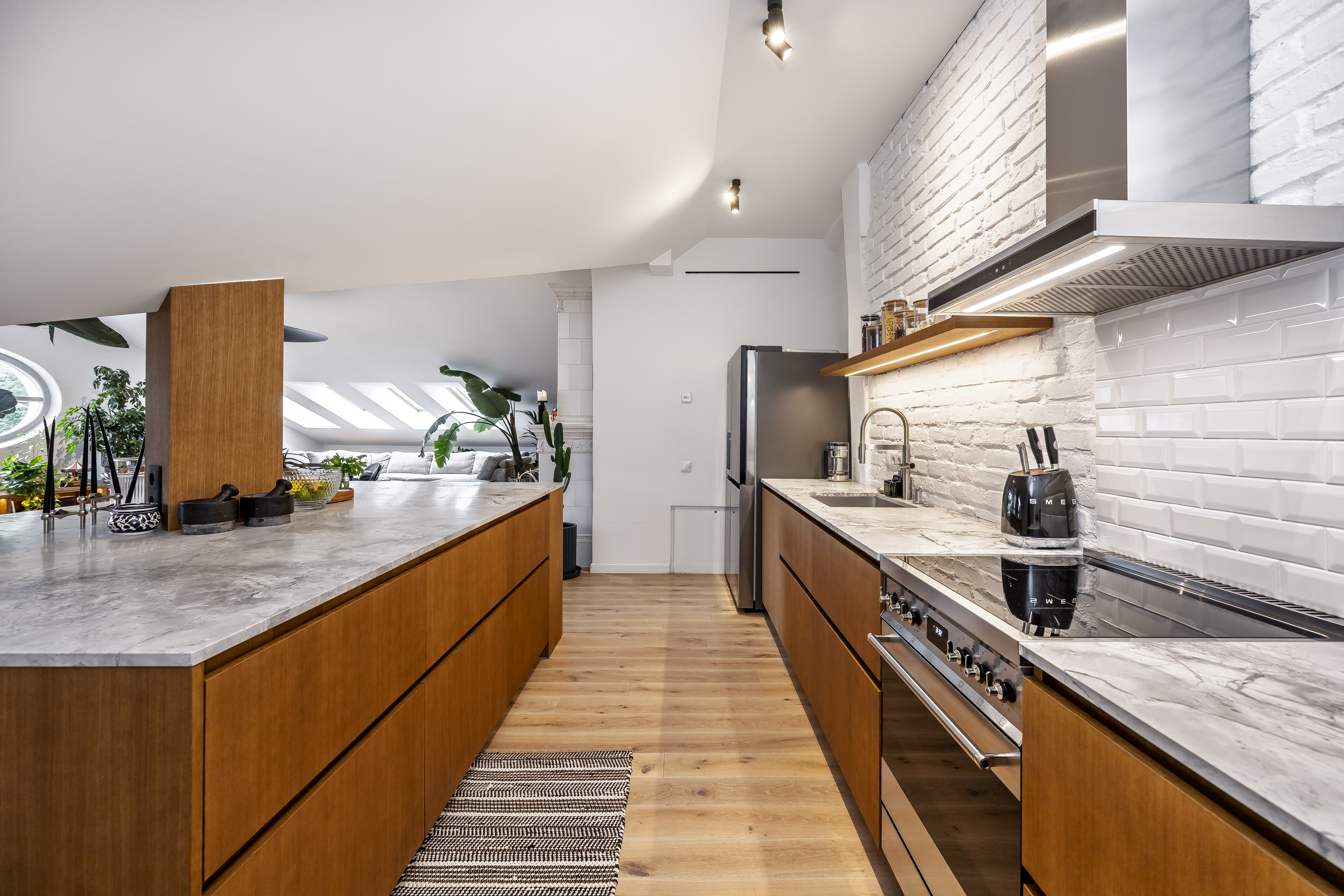  A Timeless Top-Floor Residence in the Heart of Vilnius Old Town - 物件實景