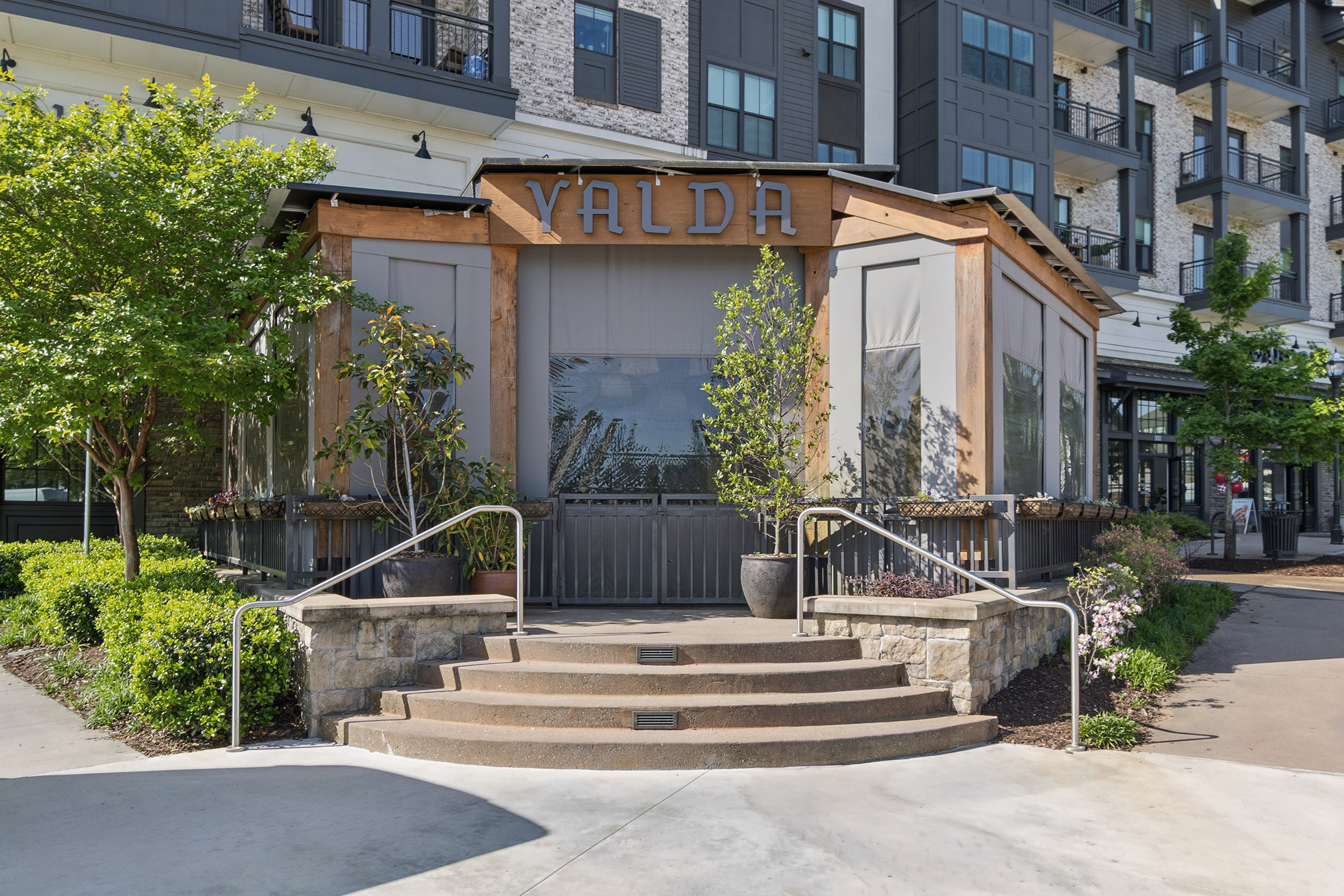  End-Unit Luxury Townhome at Aria - 物件實景