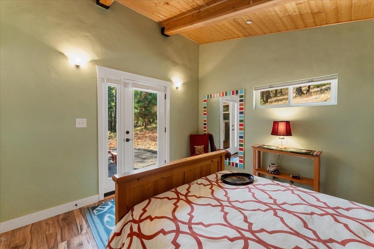 Weed, California, 96094, United States, 4 Bedrooms Bedrooms, ,3 BathroomsBathrooms,Residential,For Sale,2038321