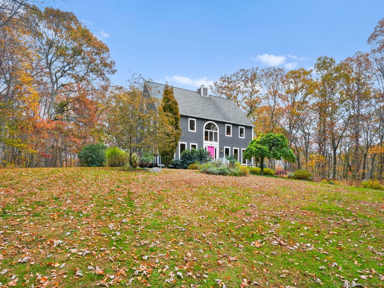 Weston, Connecticut, 06883, United States, 3 Bedrooms Bedrooms, ,3 BathroomsBathrooms,Residential,For Sale,1989360