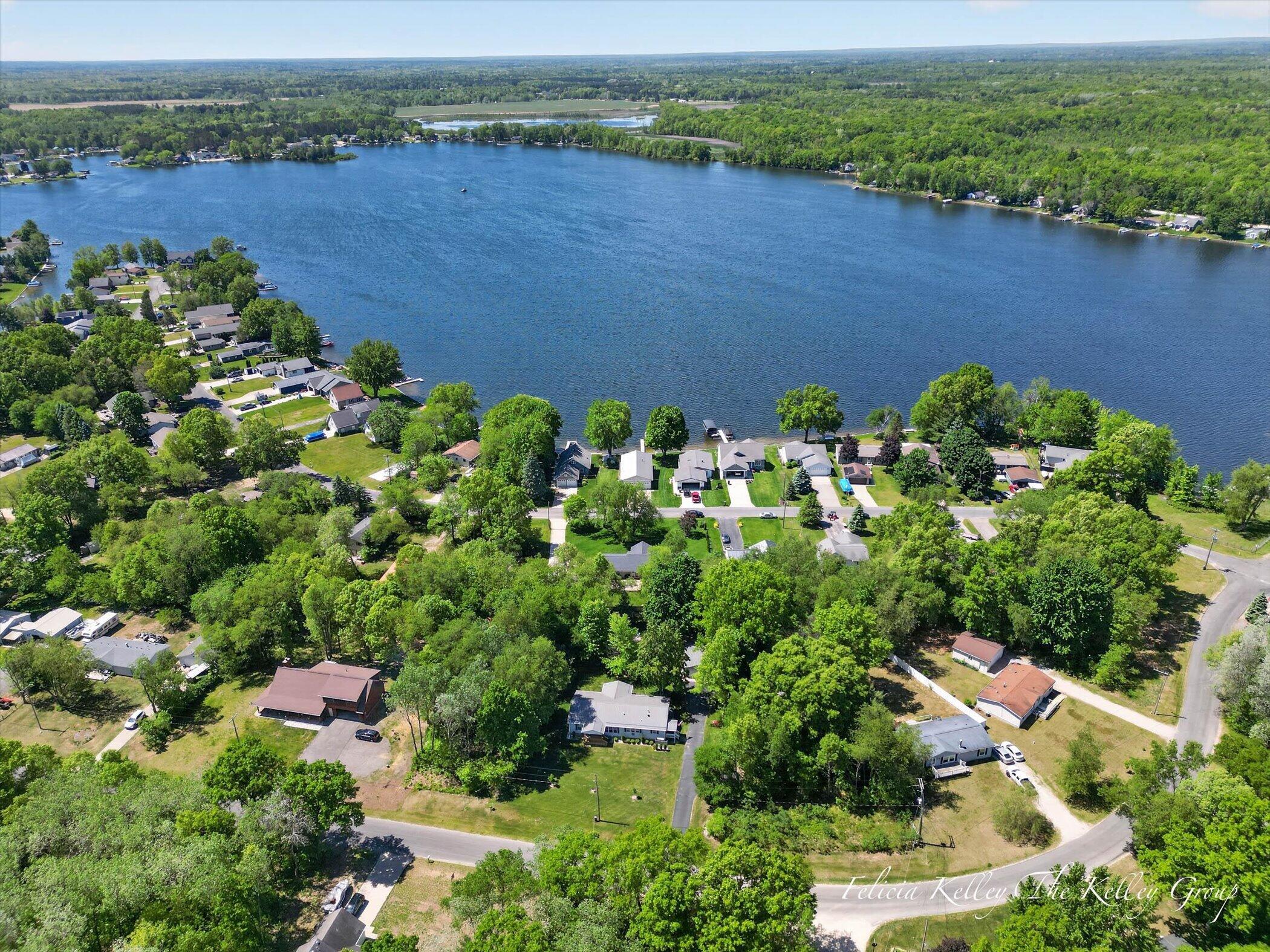 Howard City, Michigan, 49329, United States, 3 Bedrooms Bedrooms, ,1 BathroomBathrooms,Residential,For Sale,2048764