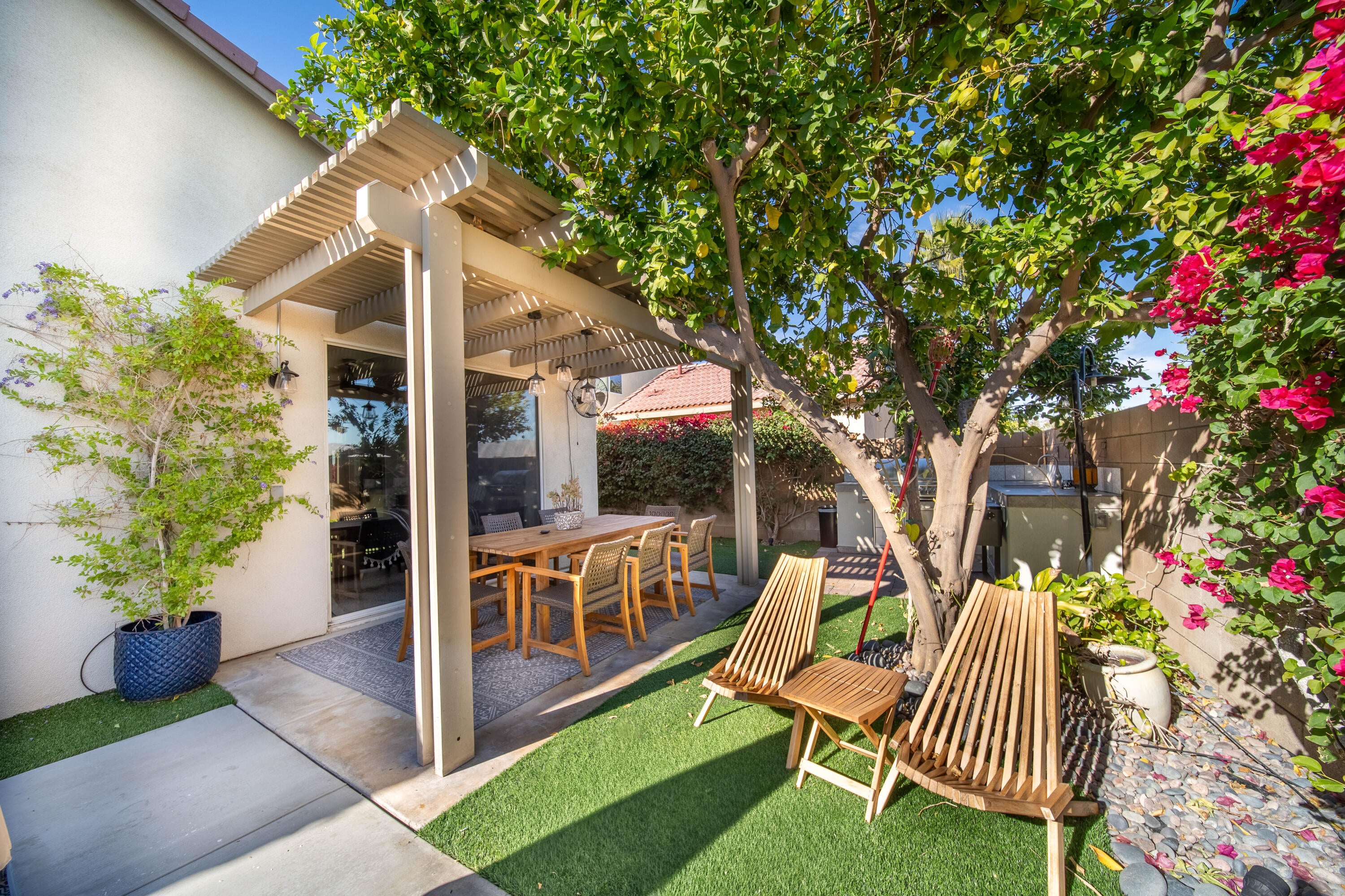 Indio, California, 92201, United States, 3 Bedrooms Bedrooms, ,Residential,For Sale,2006567