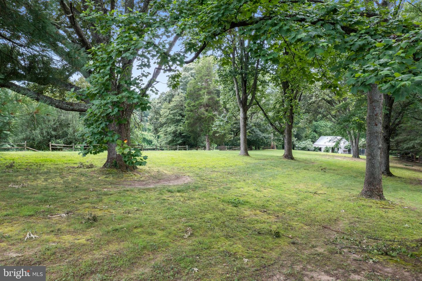 Annapolis, Maryland, 21403, United States, 5 Bedrooms Bedrooms, ,4 BathroomsBathrooms,Residential,For Sale,1895368