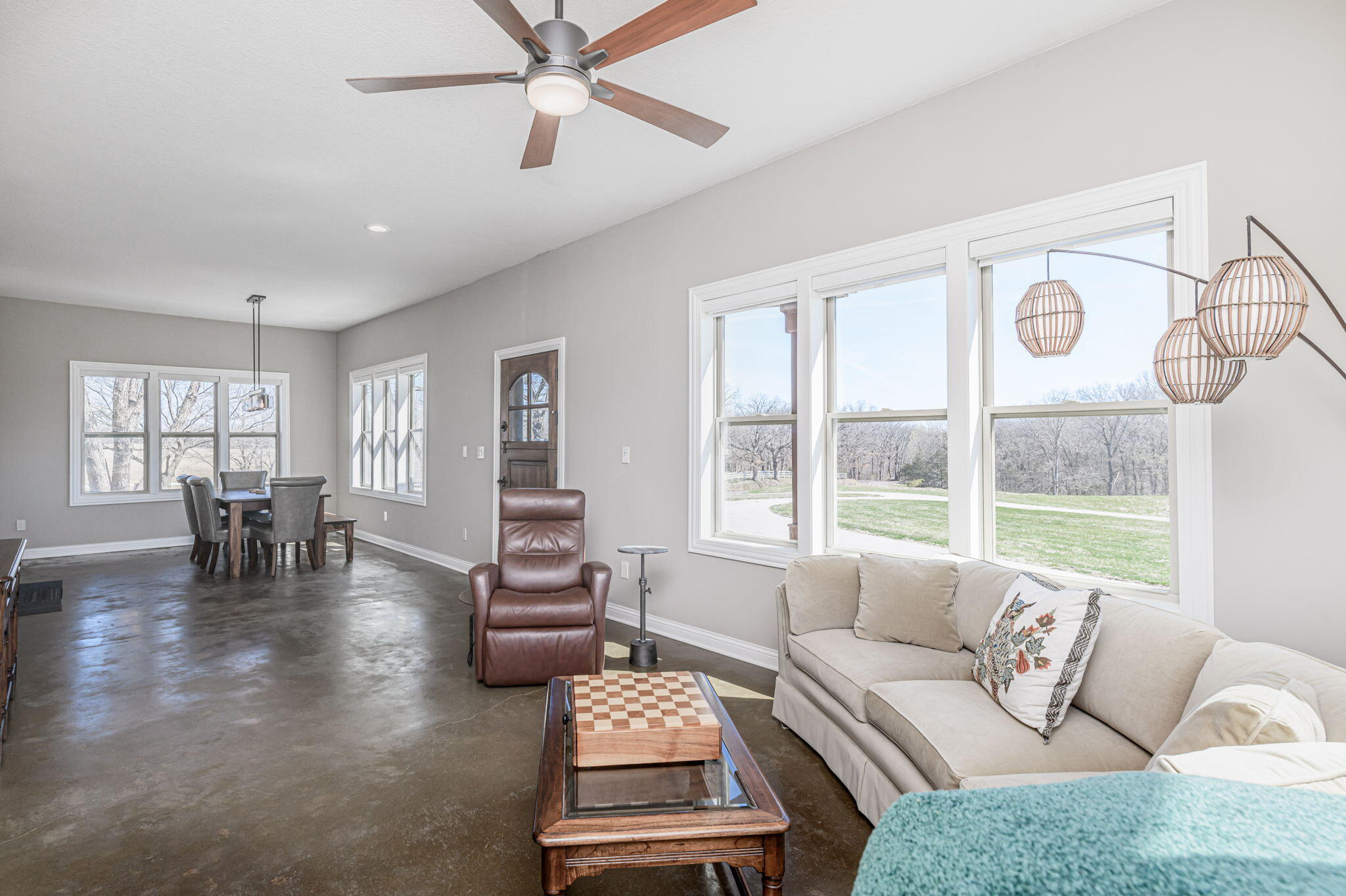 ROCHEPORT, Missouri, 65279, United States, 3 Bedrooms Bedrooms, ,3 BathroomsBathrooms,Residential,For Sale,1851198
